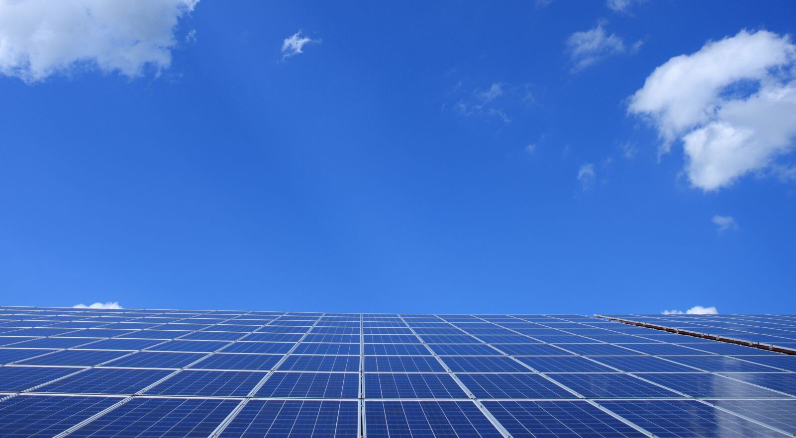 Canon EOS-1Ds Mark III sample photo. Solar energy, solar system photography