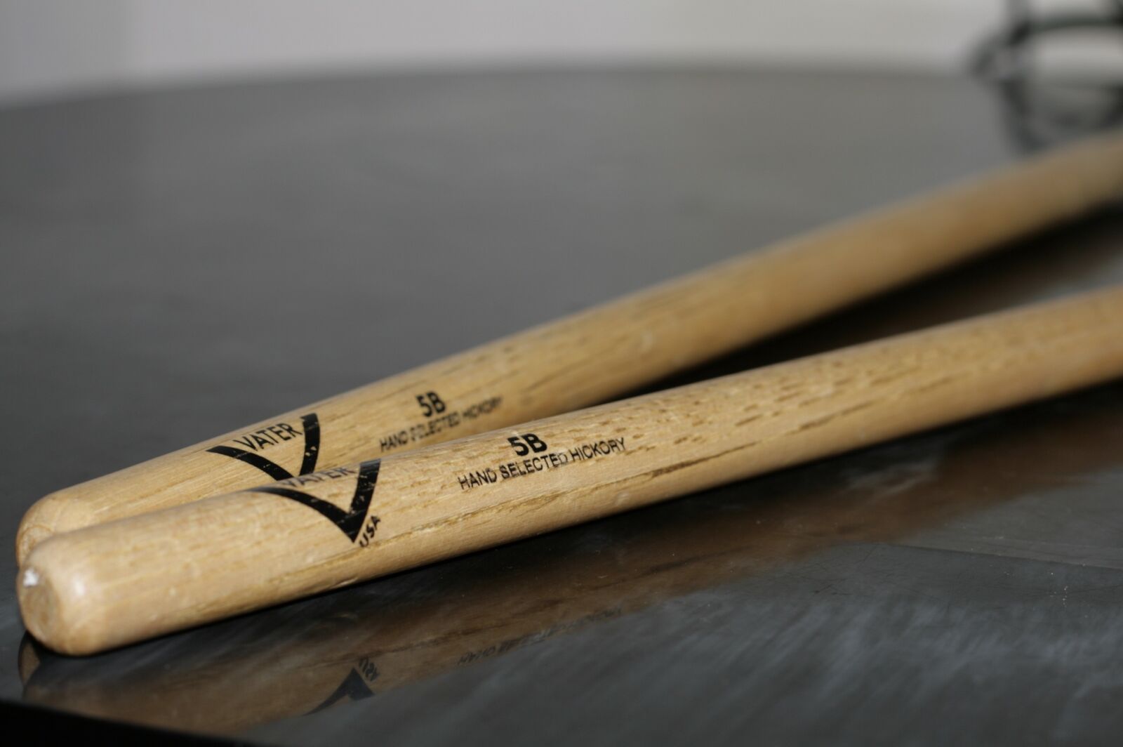 Canon EOS 400D (EOS Digital Rebel XTi / EOS Kiss Digital X) sample photo. Drumstick, drum, cater photography