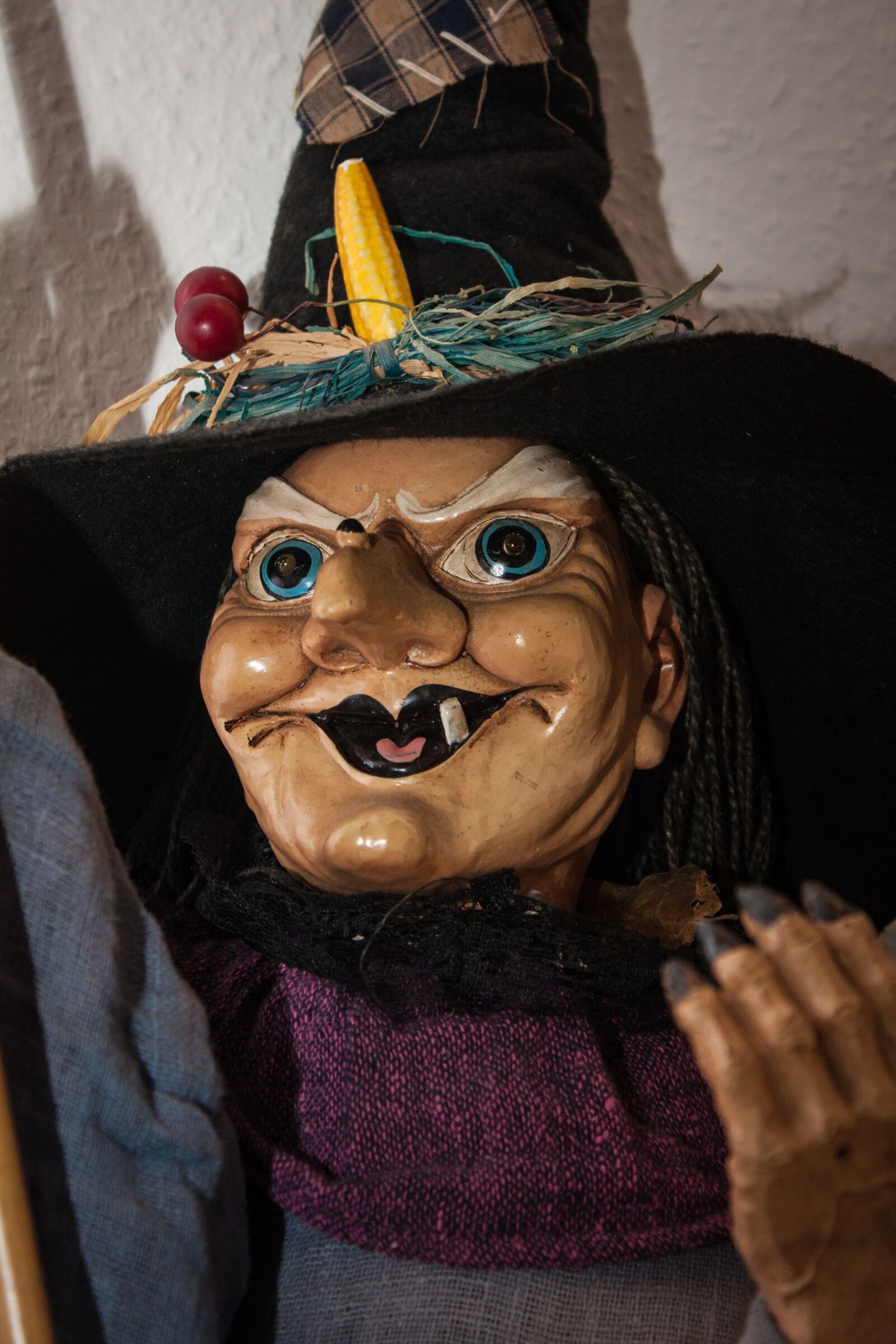 Canon EOS 450D (EOS Rebel XSi / EOS Kiss X2) sample photo. Doll, the witch, figure photography