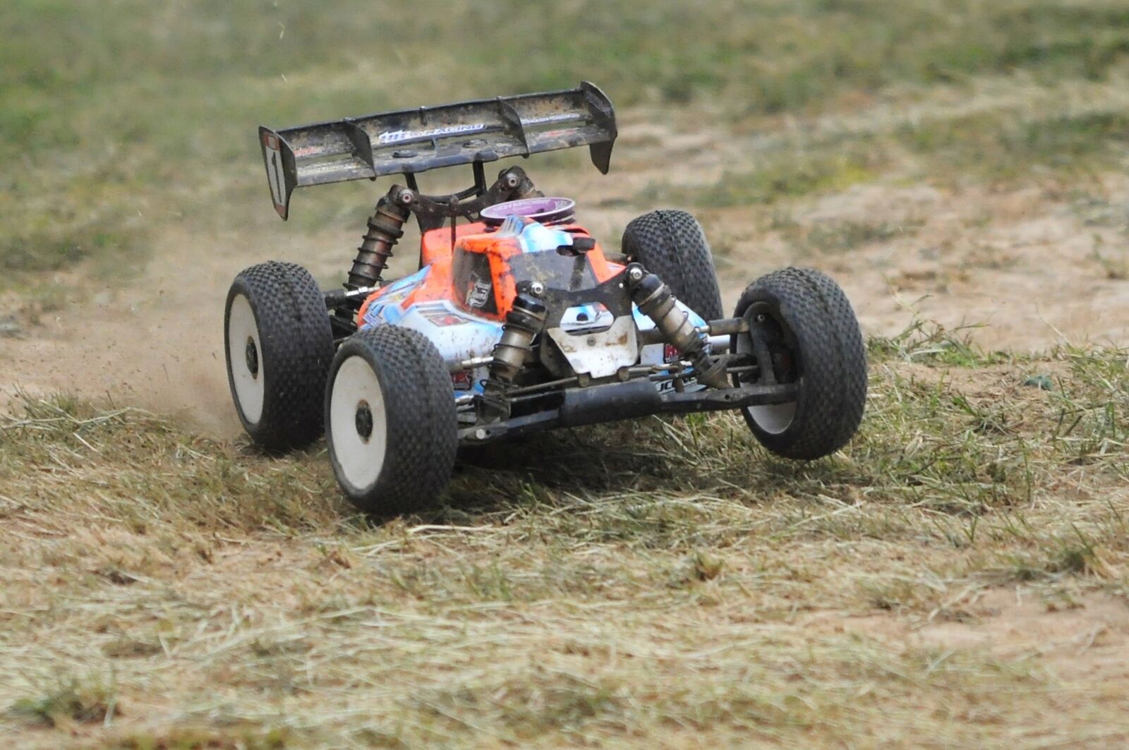 Nikon D5000 sample photo. Rc 1 8, off road, buggy photography