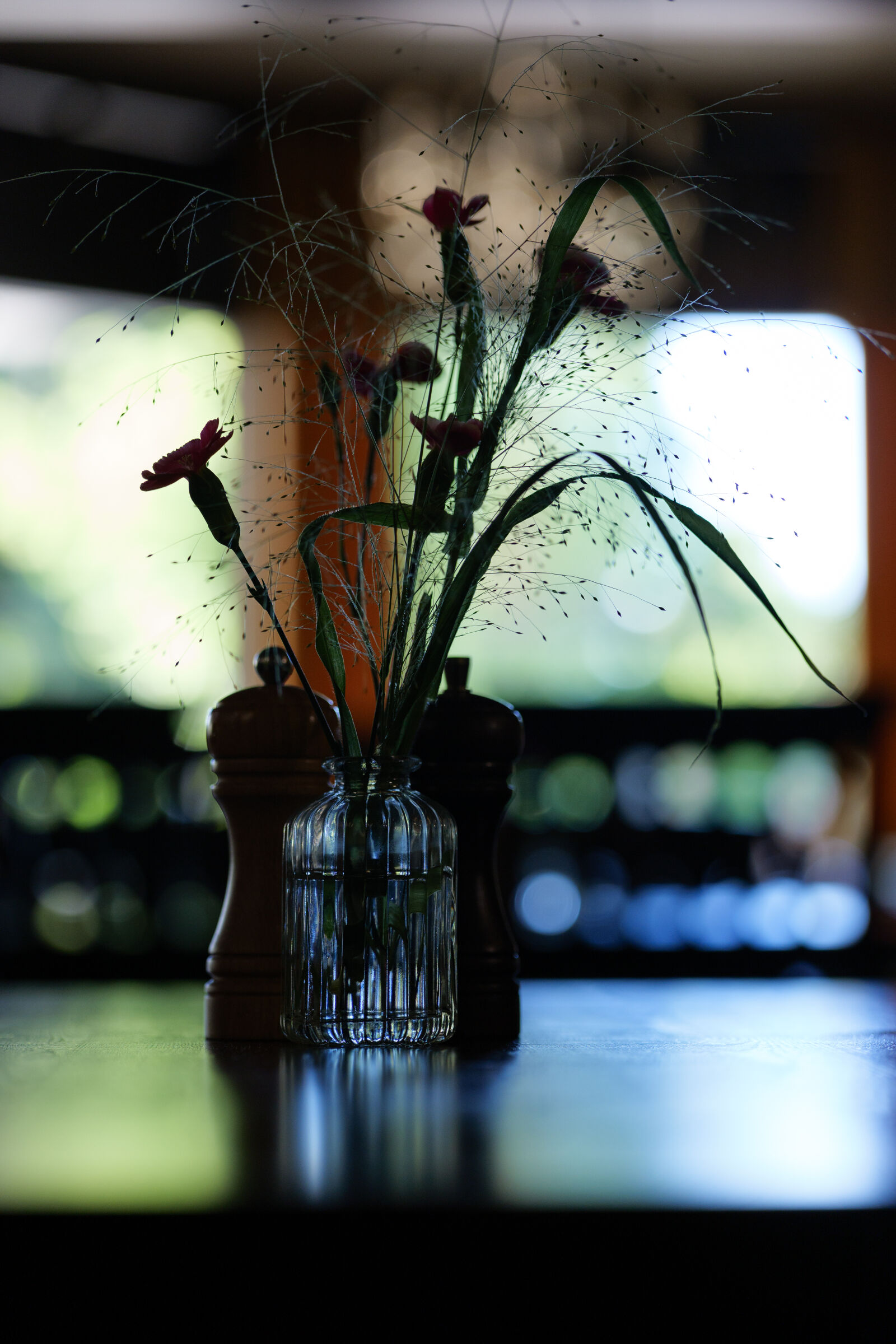 Panasonic Lumix DC-S5 II sample photo. Flowers on the table photography