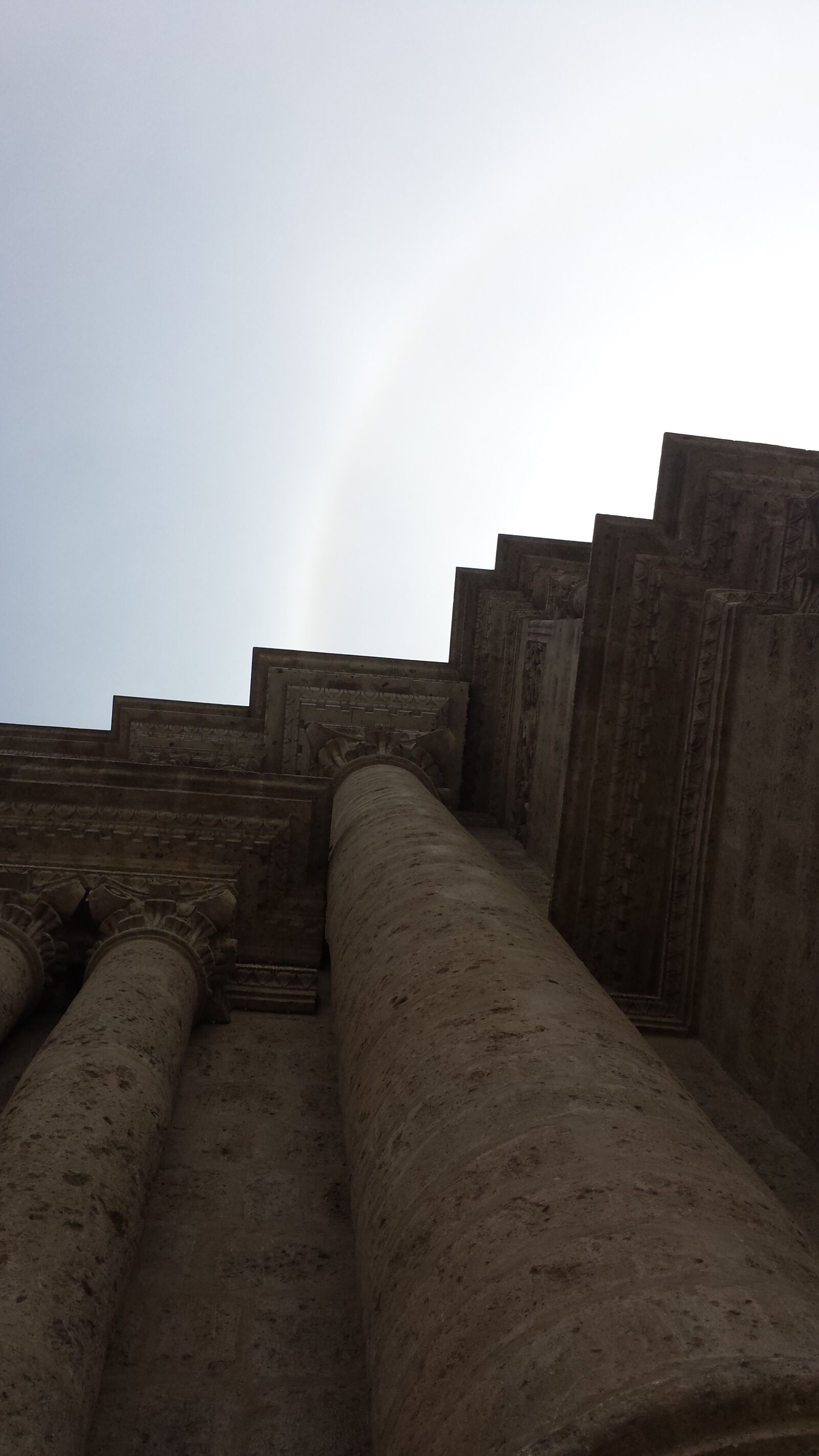 Samsung Galaxy S4 sample photo. Perspective, sun ray, columns photography