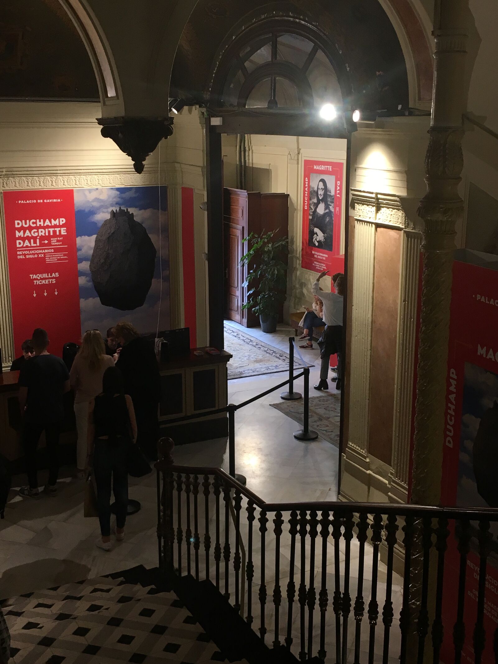 iPhone 6s back camera 4.15mm f/2.2 sample photo. Palace, exhibition, museum photography