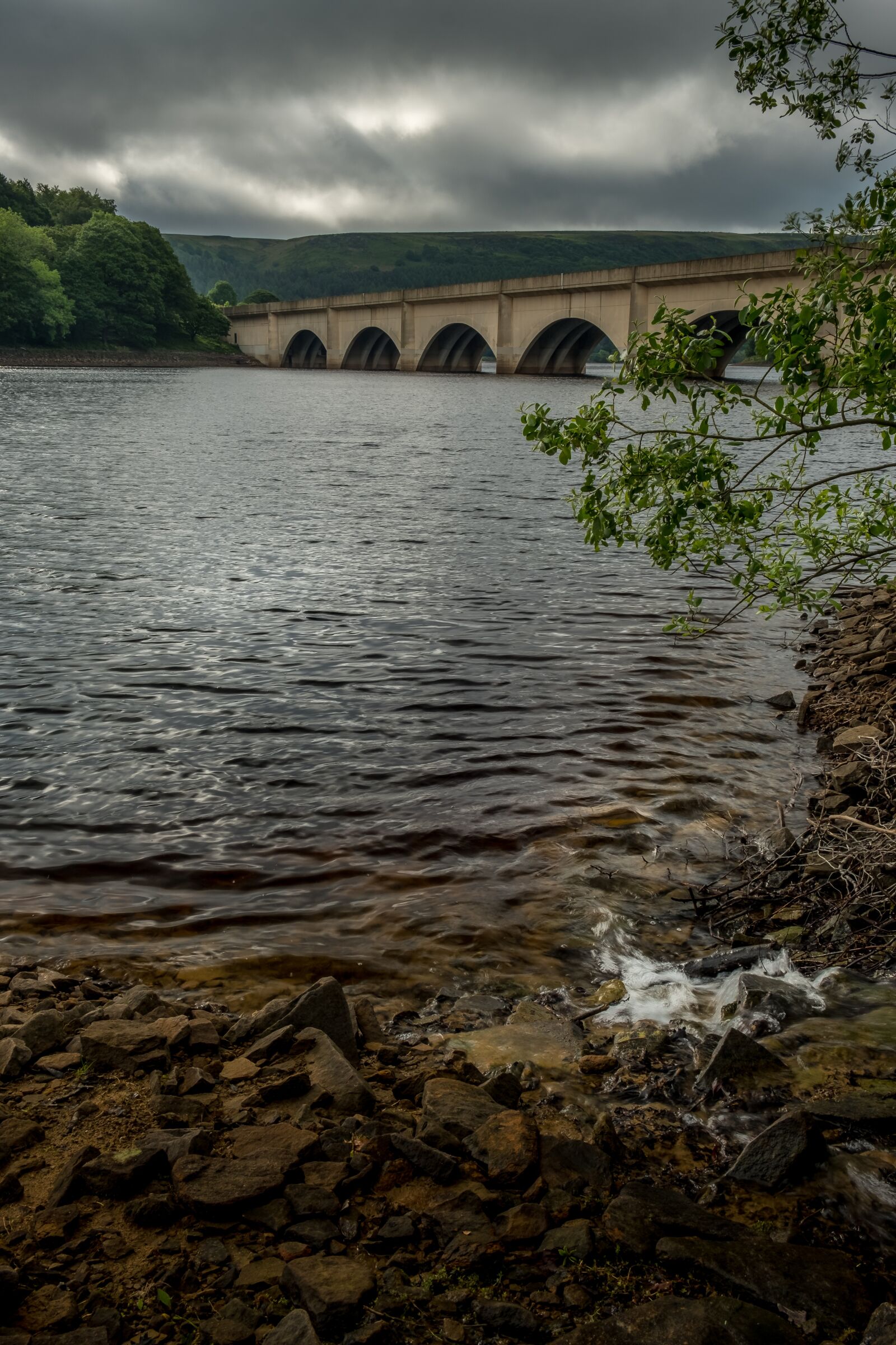 Fujifilm X-T2 sample photo. Ladybower reservoir, peak district photography
