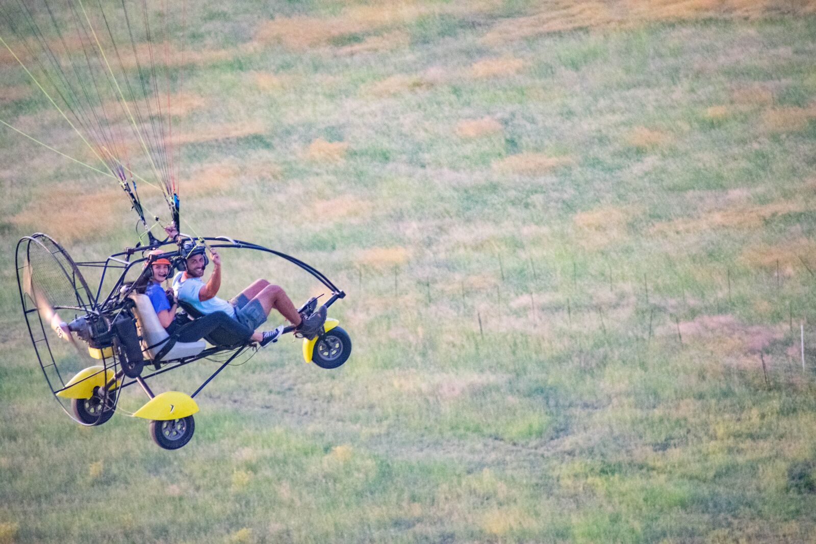 Nikon D3400 sample photo. Paramotor, flight, paragliding photography