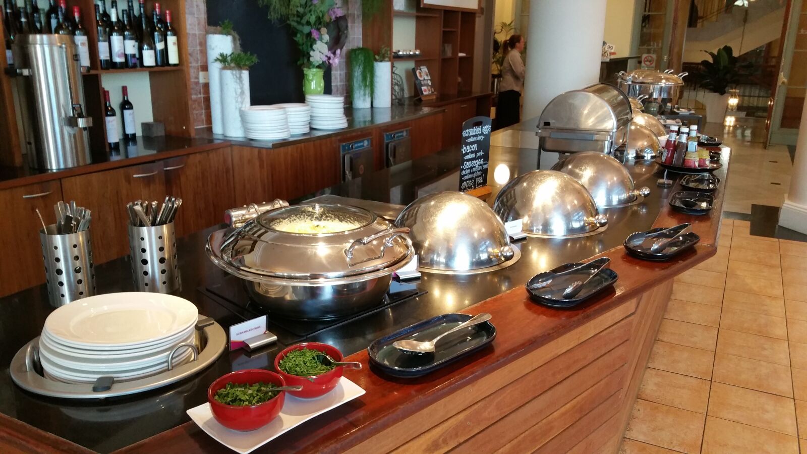 Samsung Galaxy Note4 sample photo. Buffet breakfast, hotel breakfast photography