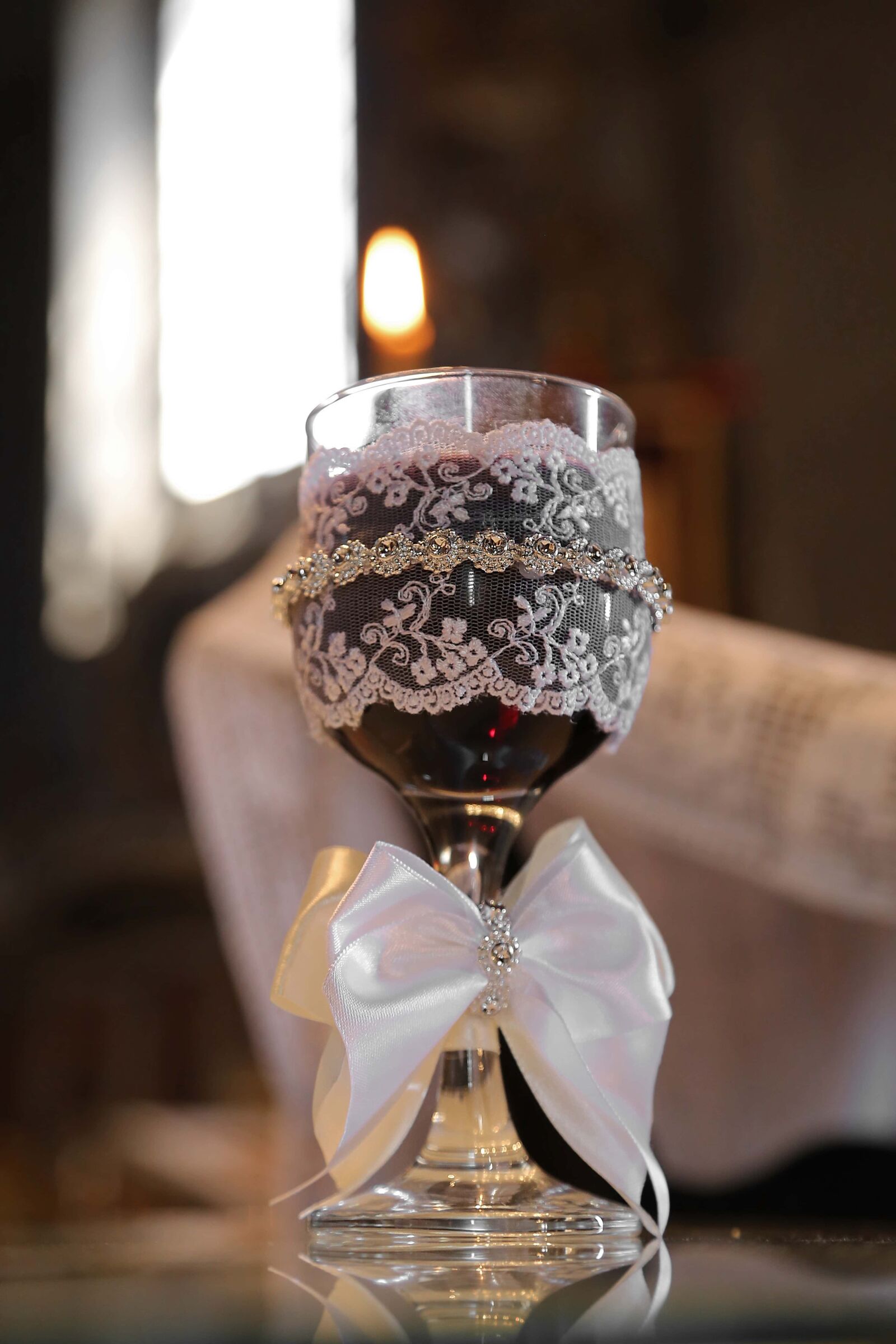 Canon EF 24-105mm F4L IS USM sample photo. Red wine, elegance, ceremony photography