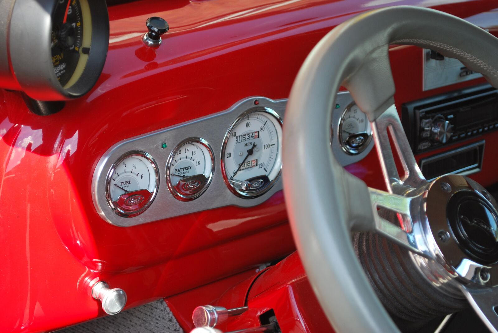 Nikon D60 sample photo. Auto, dashboard, speedometer photography
