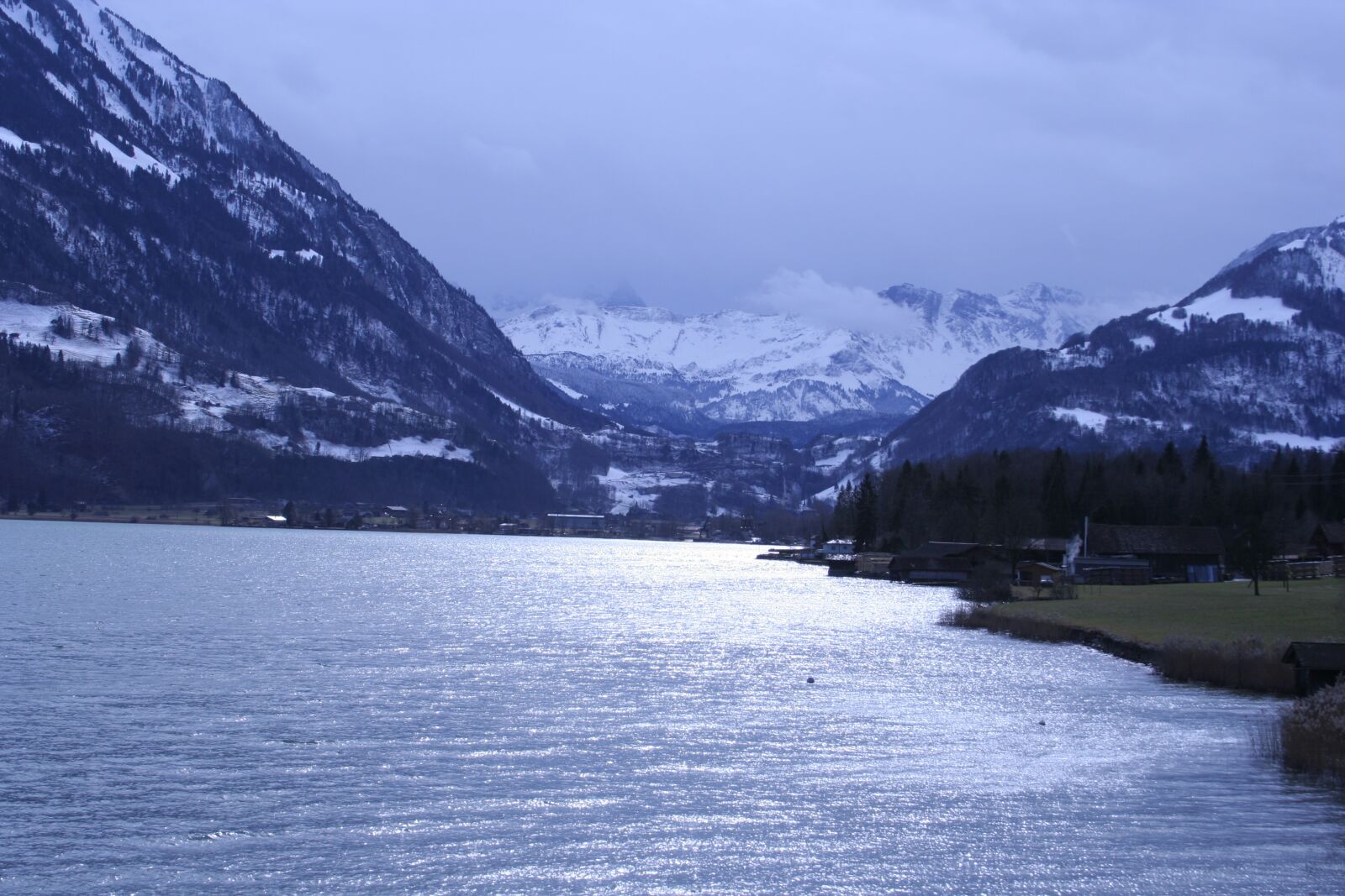 Canon EOS 350D (EOS Digital Rebel XT / EOS Kiss Digital N) sample photo. Lake, mountains, alpine photography
