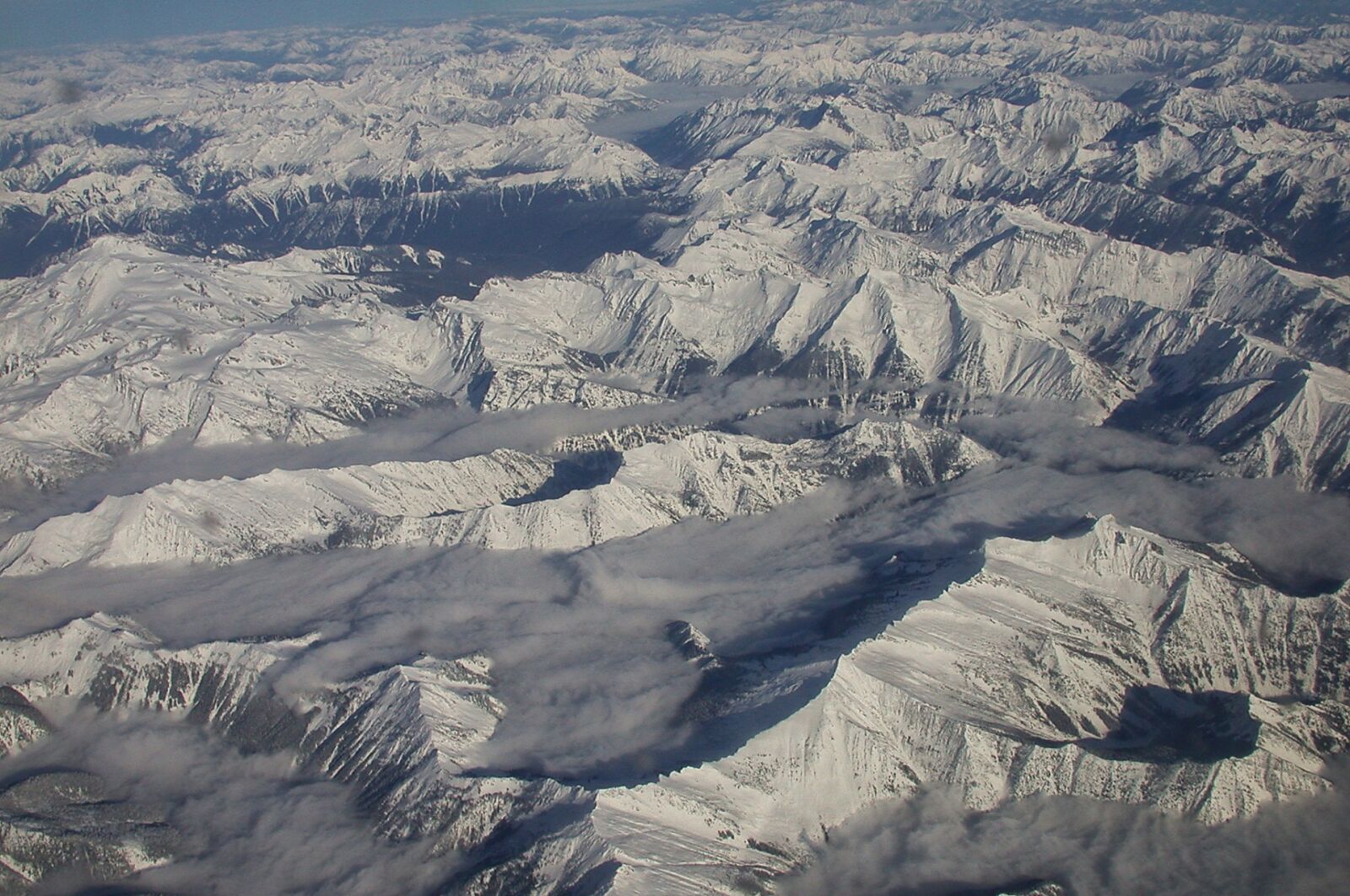Nikon E995 sample photo. Mountains, aerial view, landscape photography
