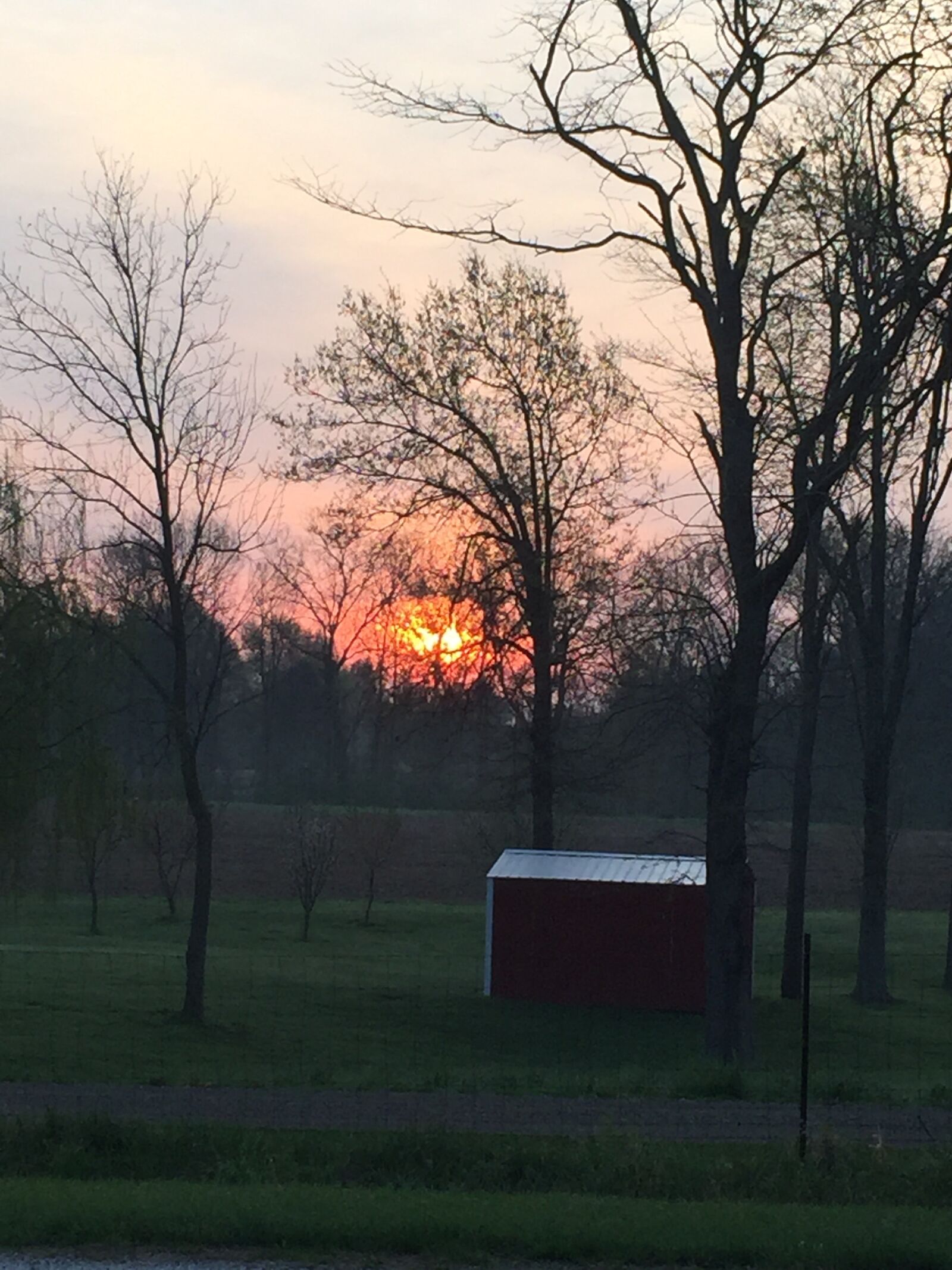 iPhone 6 back camera 4.15mm f/2.2 sample photo. Sunrise, spring, landscape photography