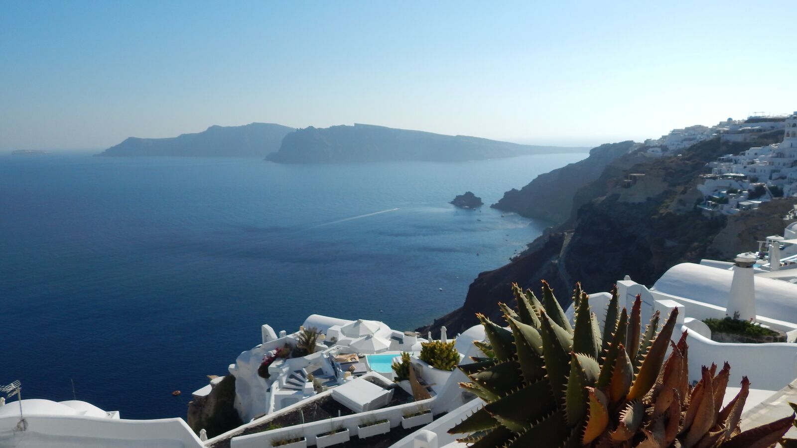 Nikon Coolpix L830 sample photo. Greece, sea, vacation photography