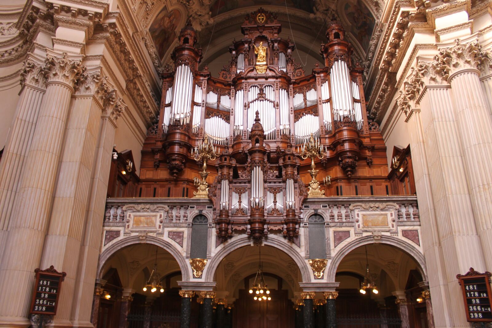Canon EOS 500D (EOS Rebel T1i / EOS Kiss X3) sample photo. Berlin cathedral, organ, berlin photography