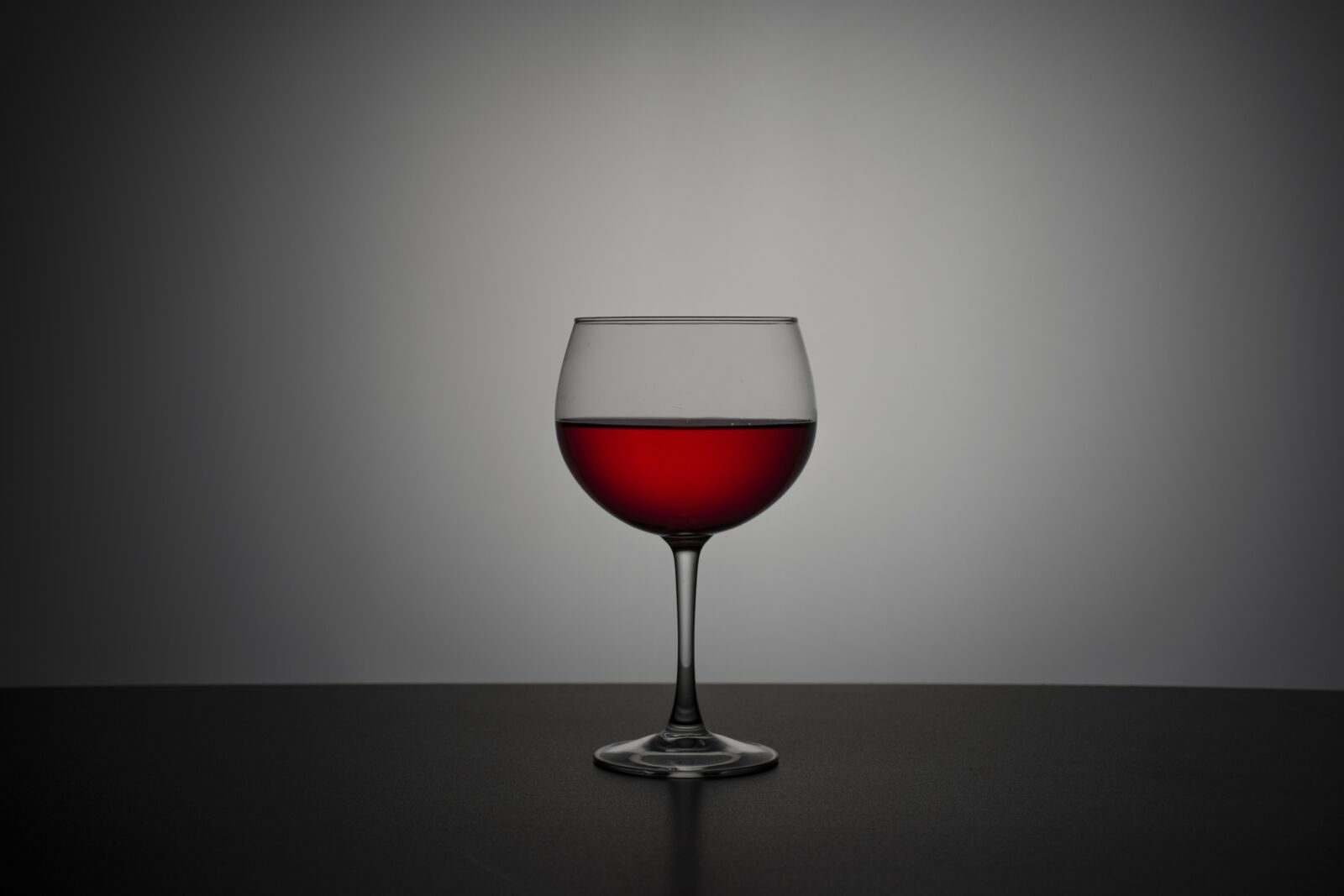 Nikon D5600 sample photo. Wine, alcoholic drink, bebe photography