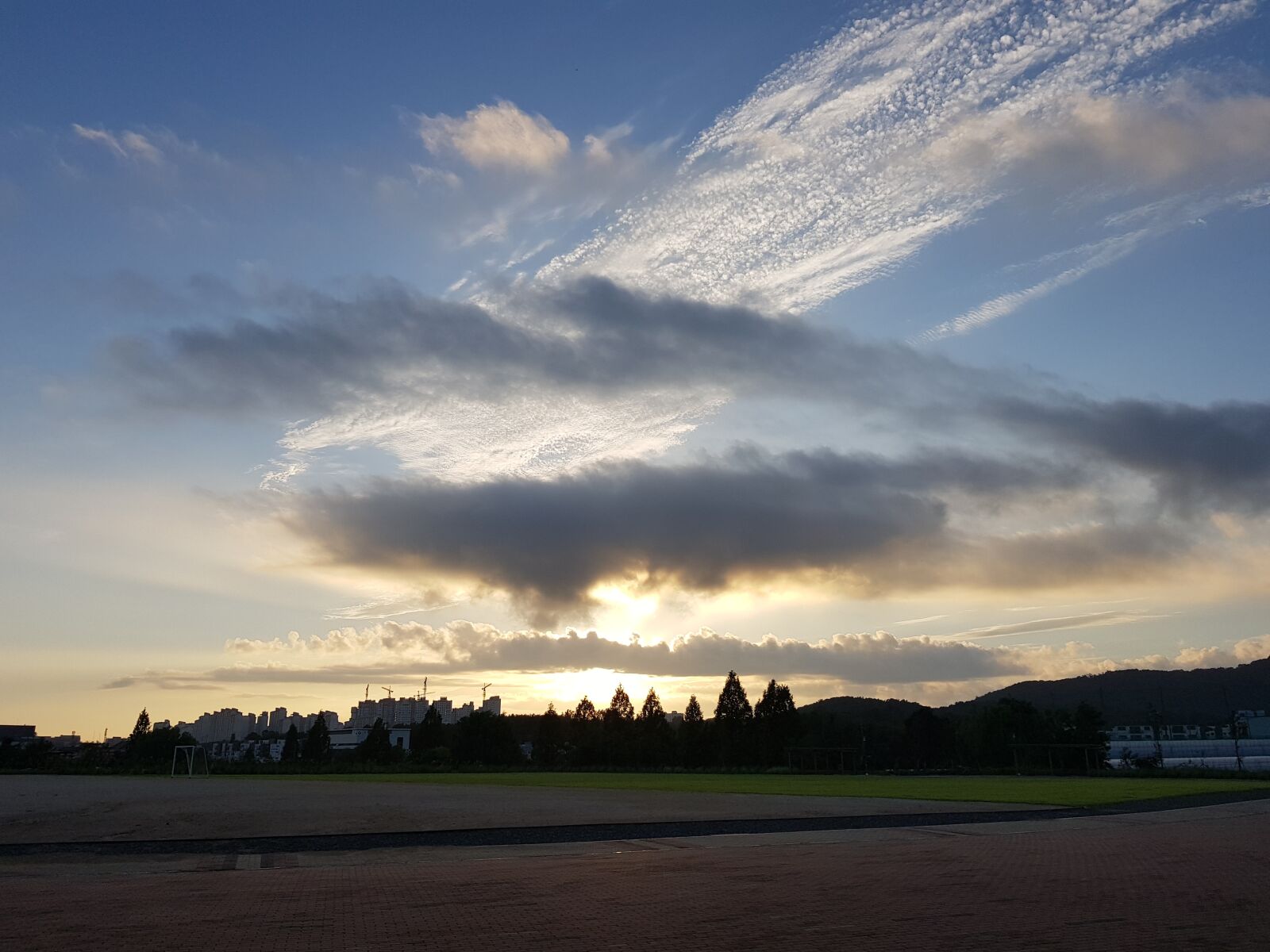 Samsung Galaxy S8 sample photo. Sky, cloud, sunset photography
