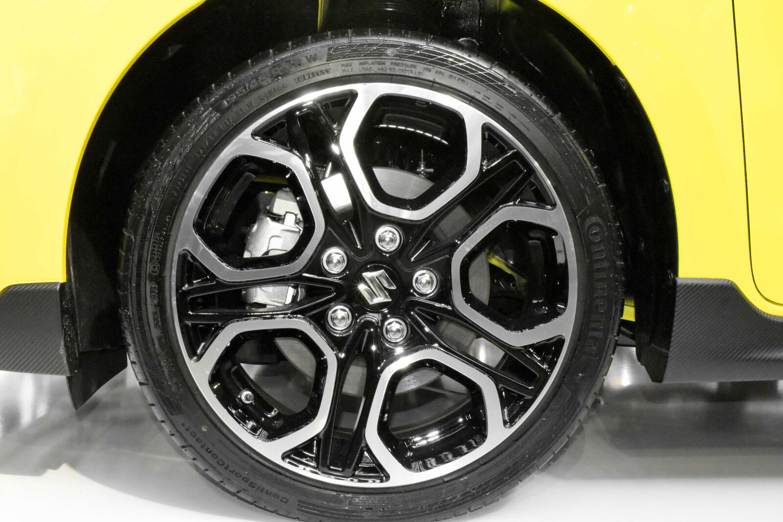 Nikon D5500 sample photo. Brake, mechanical, mechanism, rubber photography