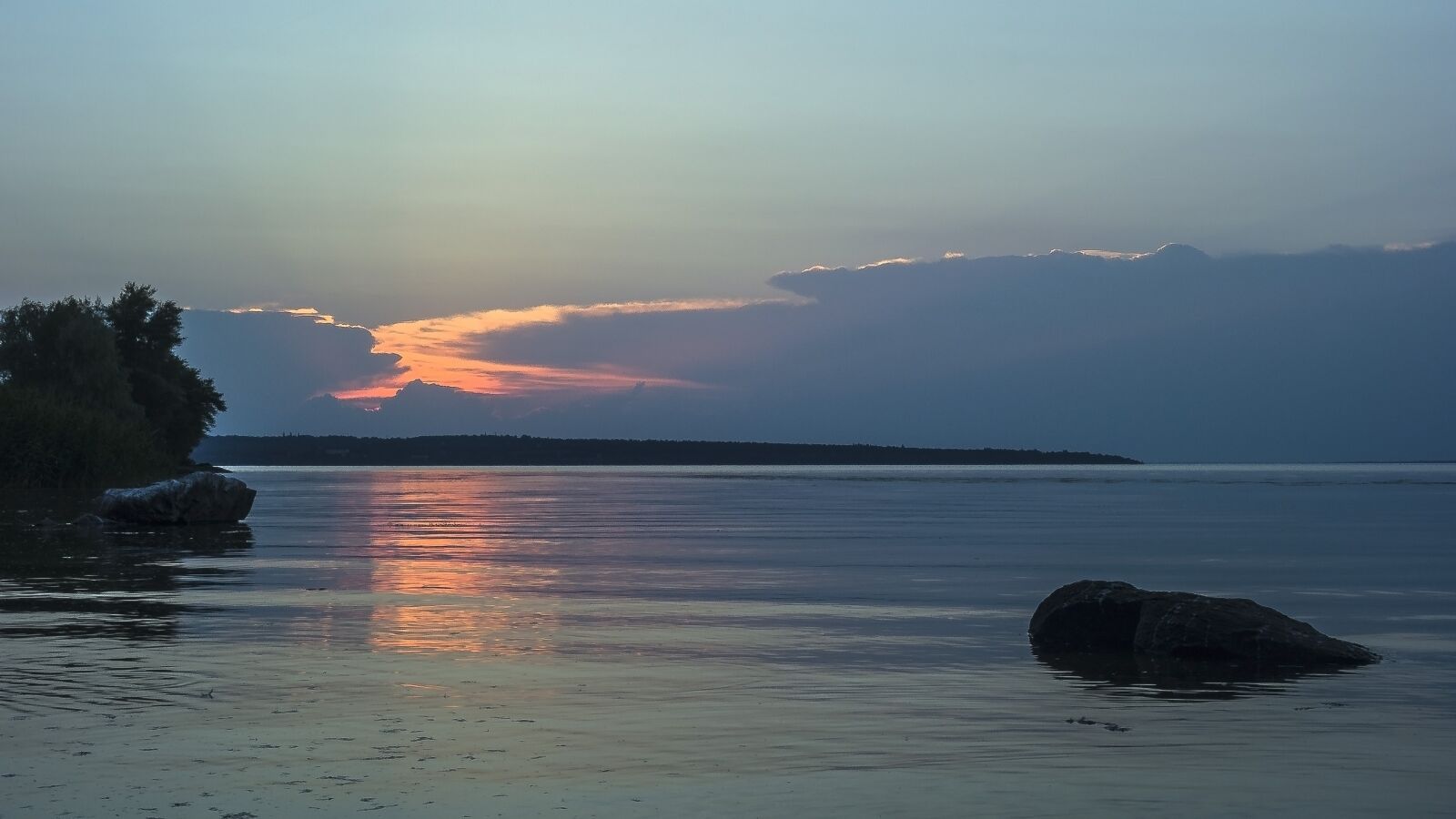 Sony Cyber-shot DSC-RX100 sample photo. Sunset, stone, evening photography