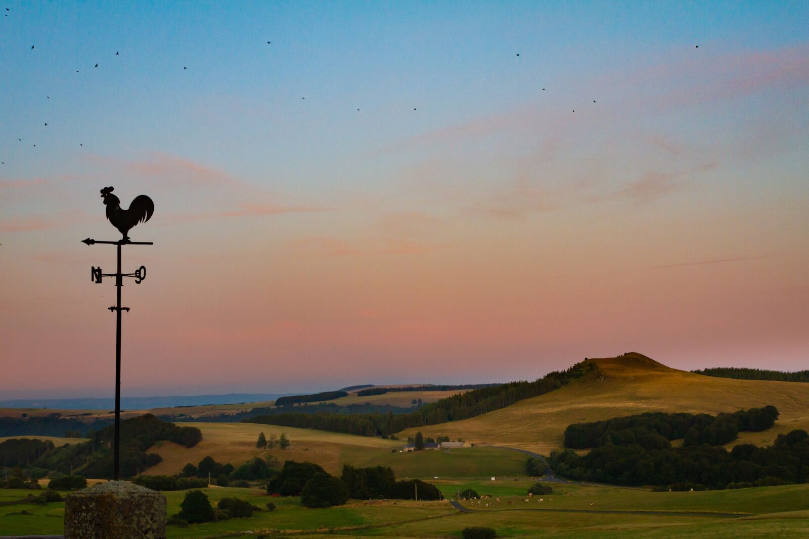 Canon EOS 7D sample photo. Couch de soleil, puy photography