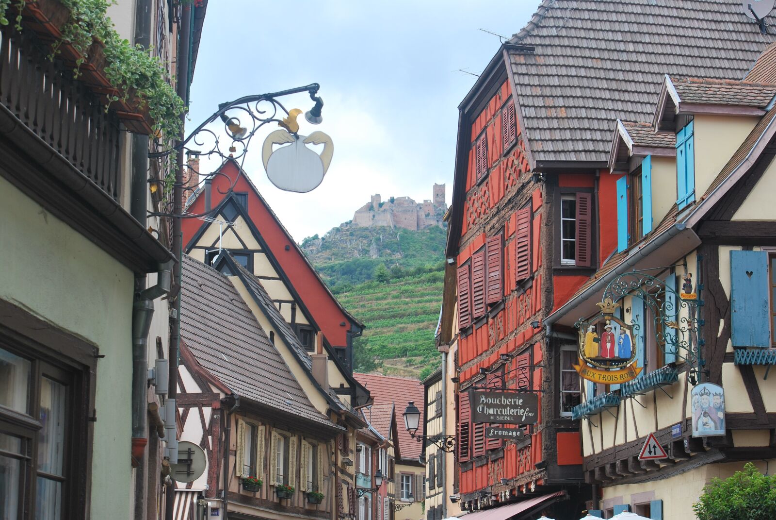 Nikon D60 sample photo. Alsace, castle, ribeauvillé photography