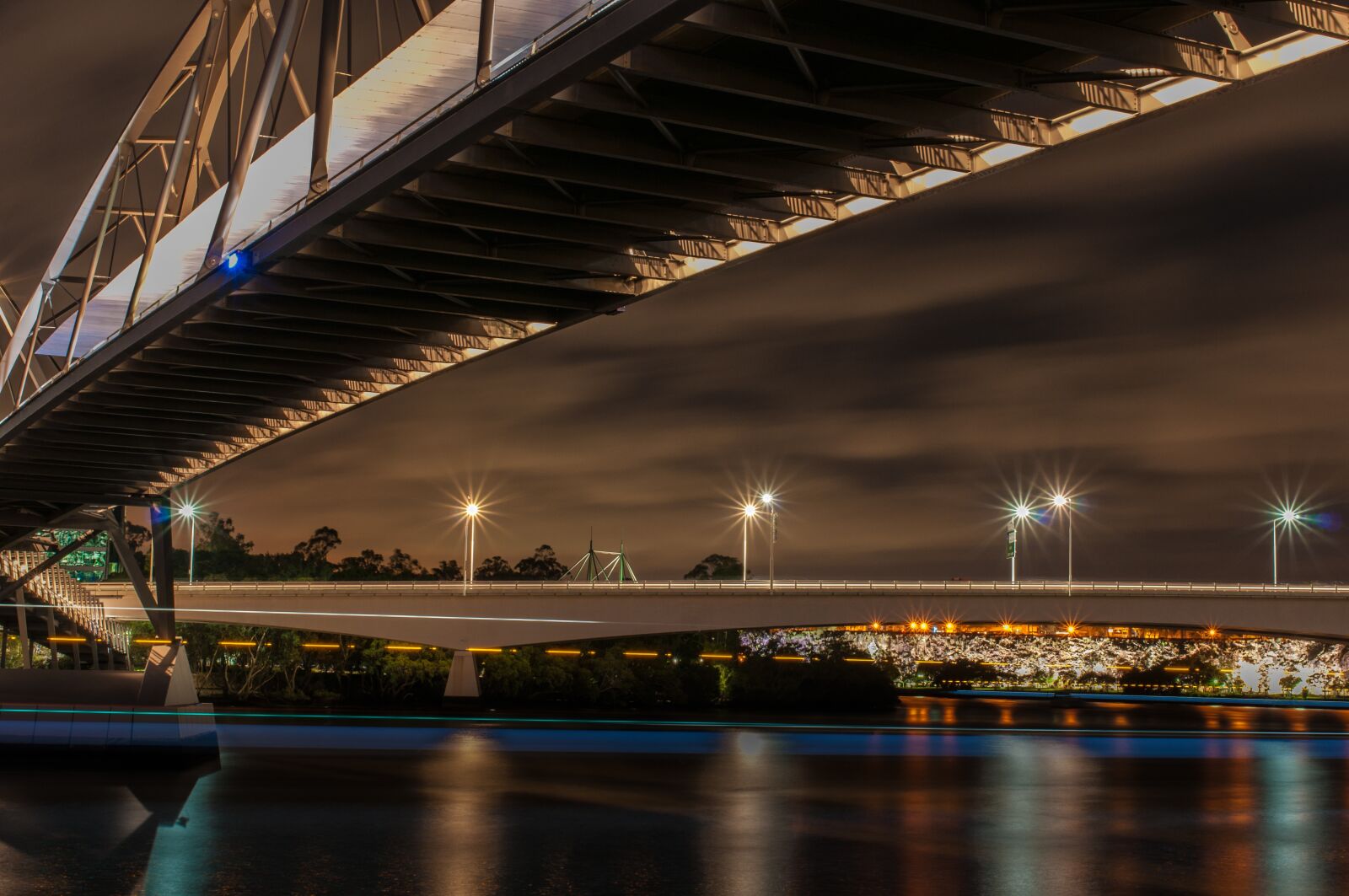 Nikon D90 sample photo. Goodwill, bridge, river photography