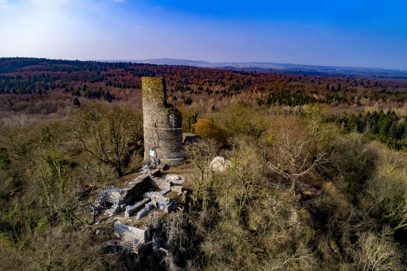 DJI FC6310 sample photo. Castle, ruin, middle ages photography