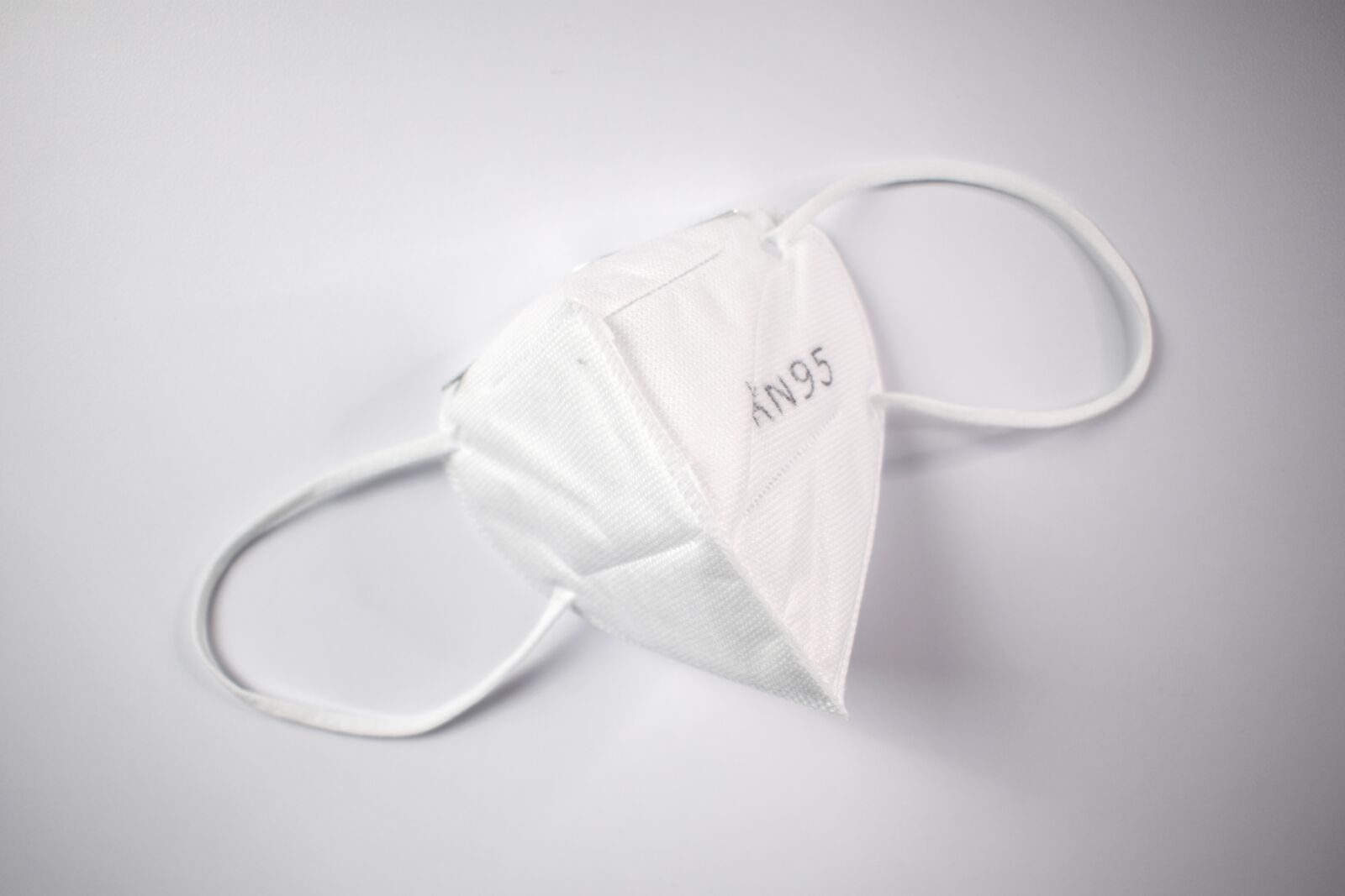 Nikon D3300 sample photo. Facemask, covid19, coronavirus photography