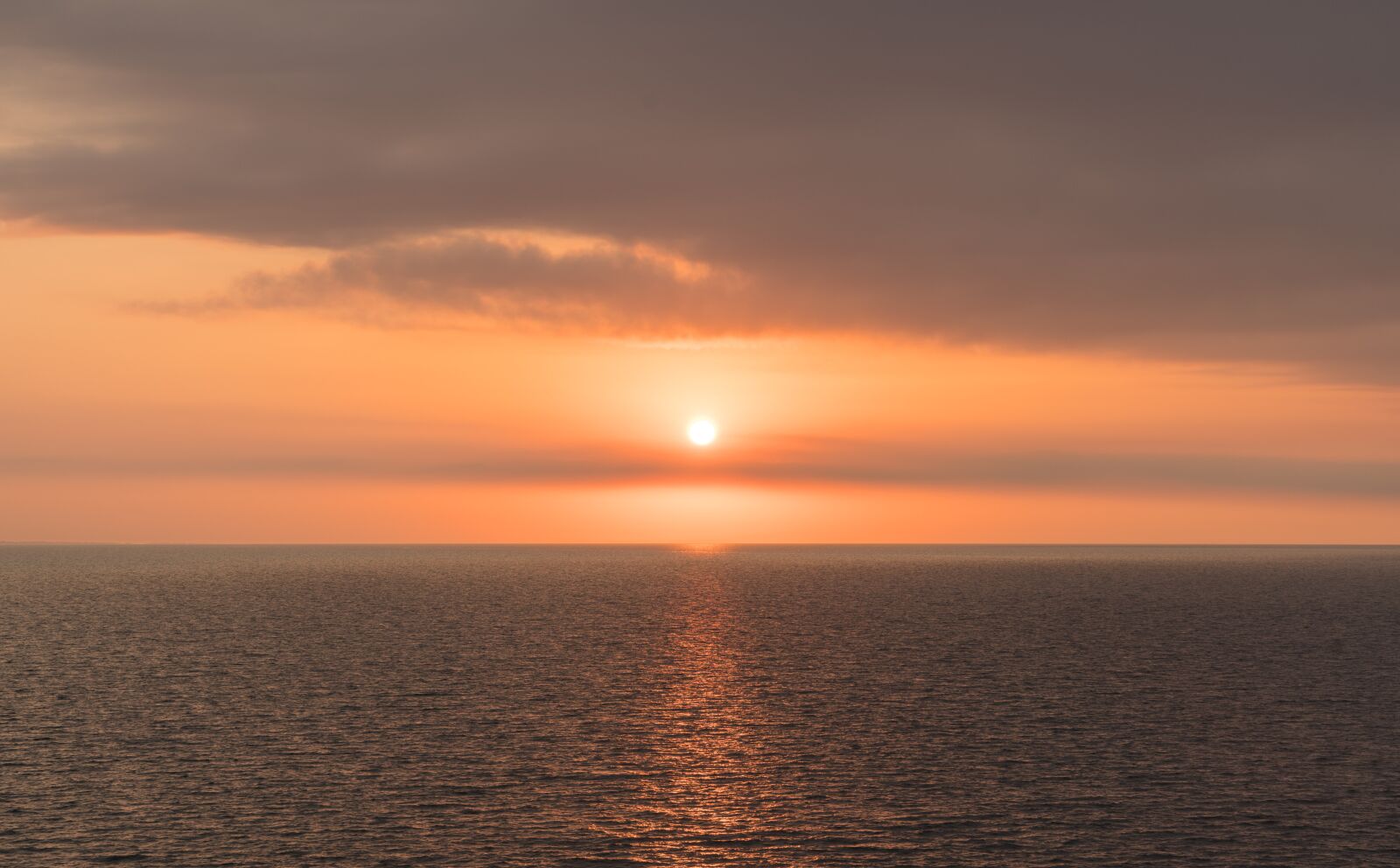 Sony a7R II + Sony FE 24-240mm F3.5-6.3 OSS sample photo. Sunrise, venice, italy photography