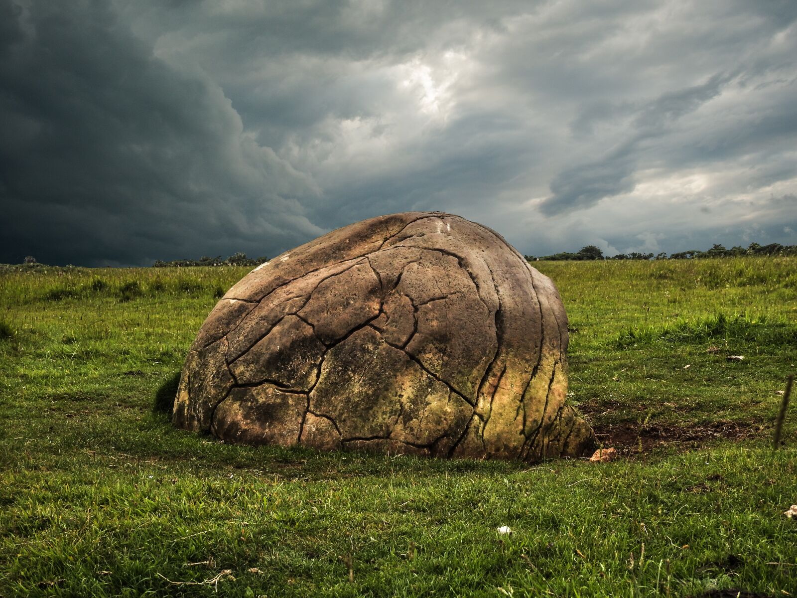 Nikon Coolpix P900 sample photo. Landscape, rock, clouds photography