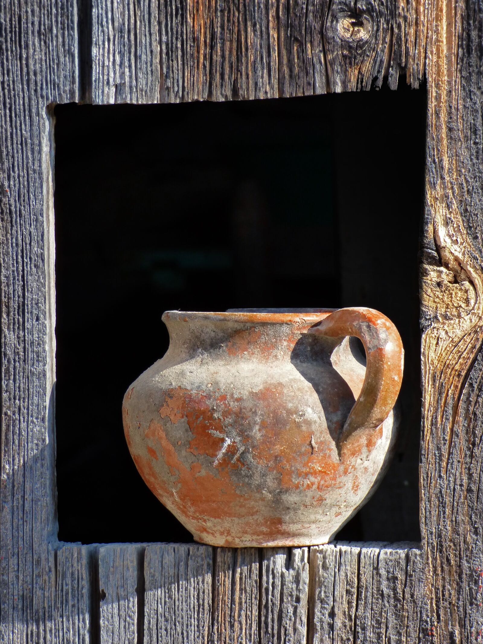 Panasonic Lumix DMC-FZ70 sample photo. Jar, ceramic, mud photography