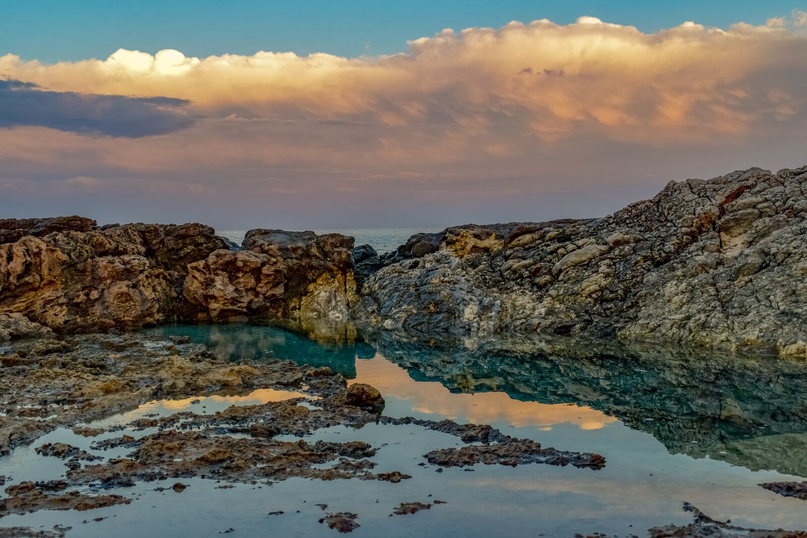 Nikon D3300 sample photo. Rocky coast, beach, rock photography
