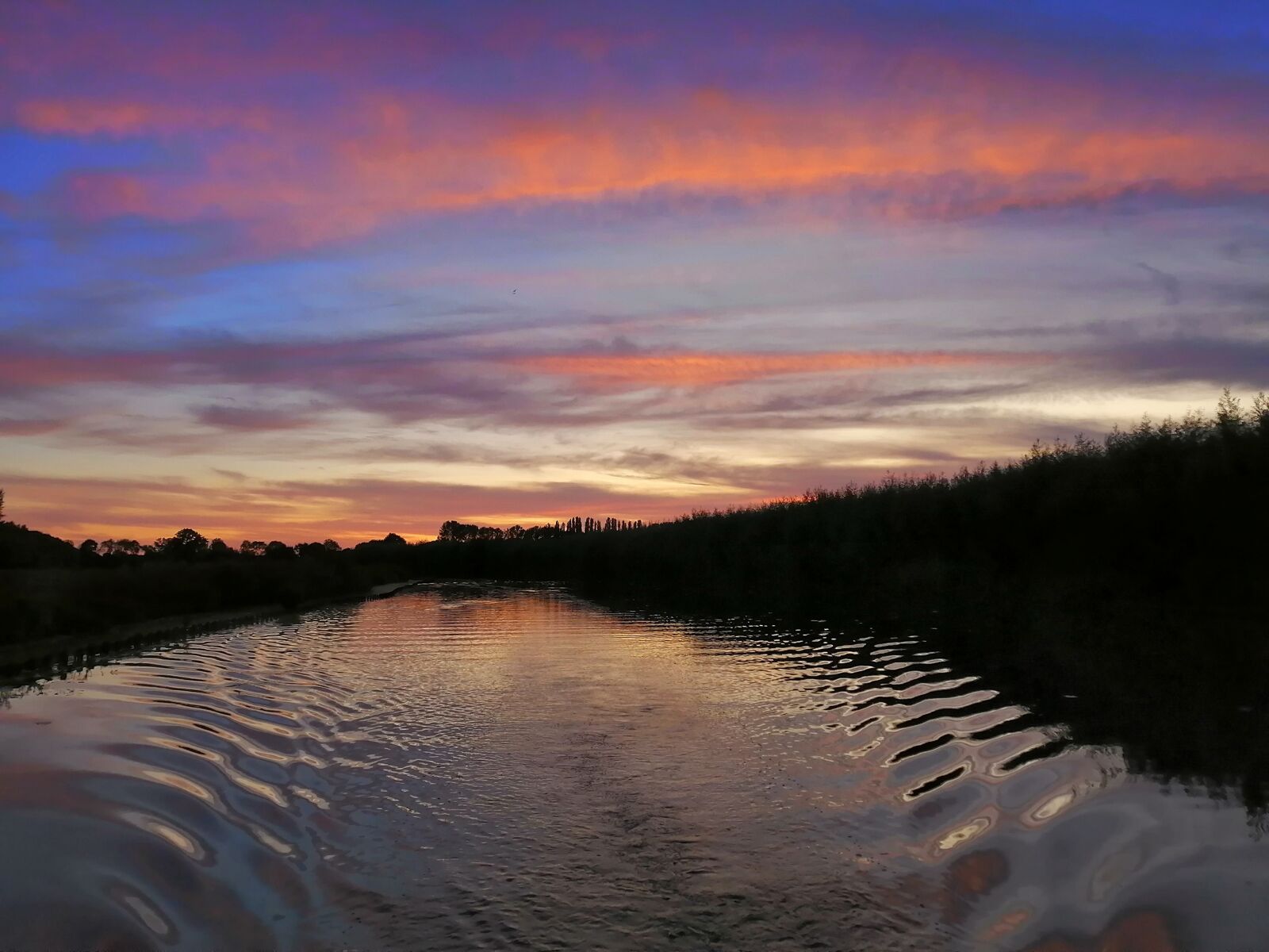 HUAWEI POT-LX1T sample photo. Sunset, river, holland photography