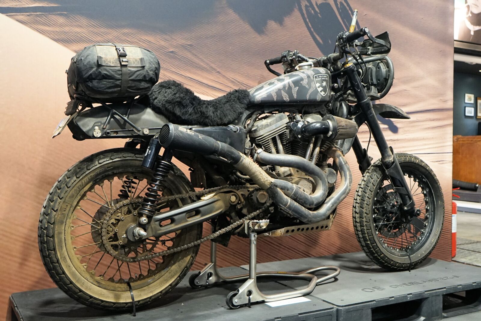 Sony a7 II + Sony Vario Tessar T* FE 24-70mm F4 ZA OSS sample photo. Eicma, motorcycle, moped photography