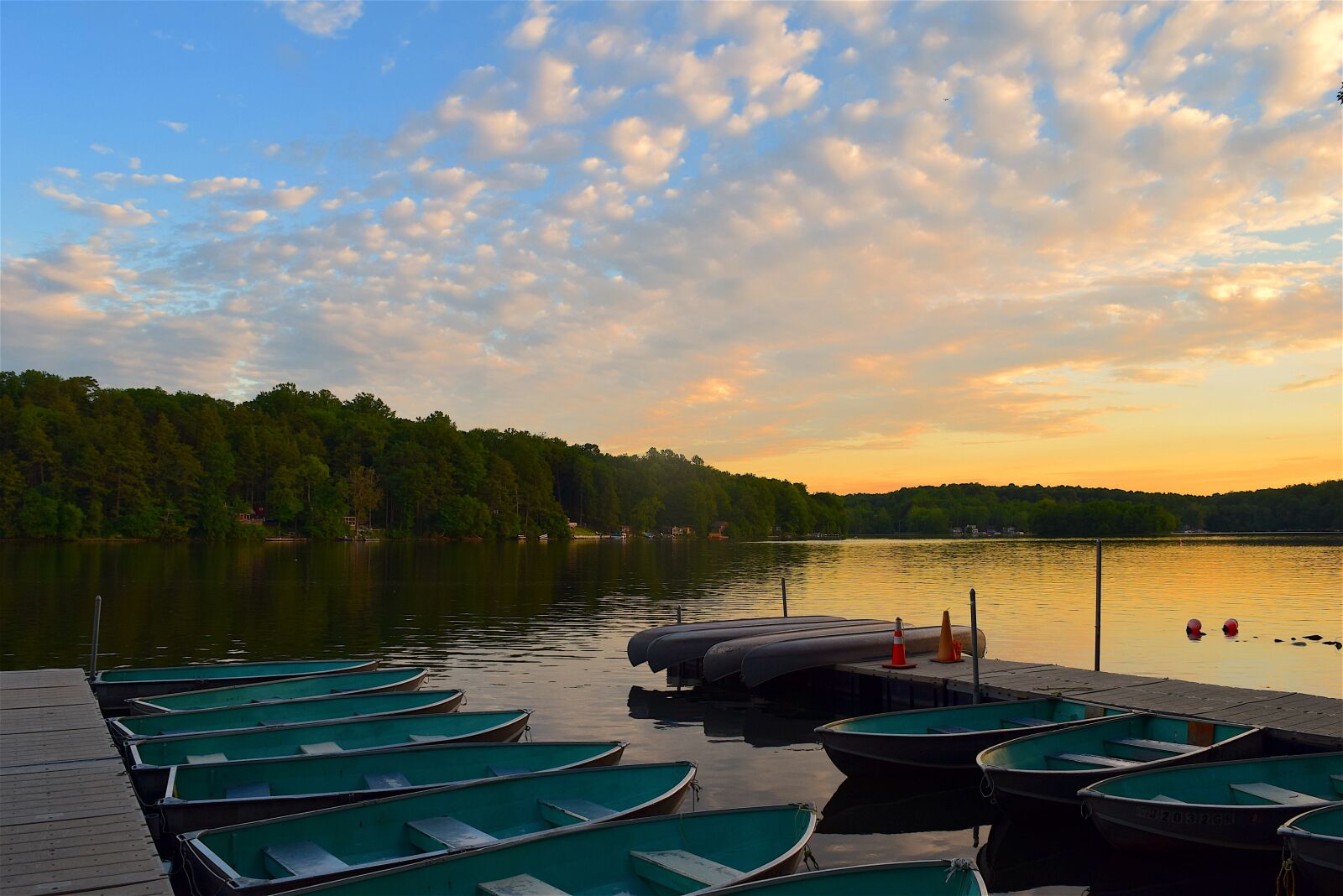 Nikon D3300 sample photo. Boats, sunset, lake photography