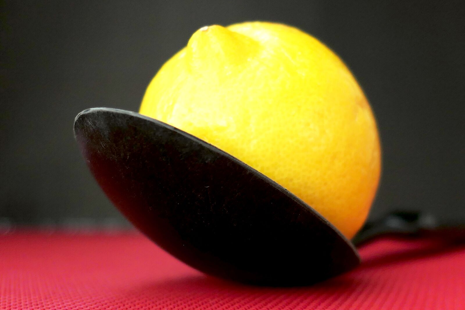 Panasonic Lumix DMC-LX10 (Lumix DMC-LX15) sample photo. Lemon, citrus, fruit photography