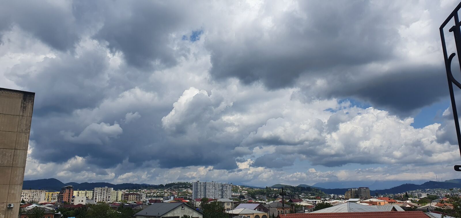 Samsung Galaxy S10e sample photo. Sky, clouds, cloudy photography