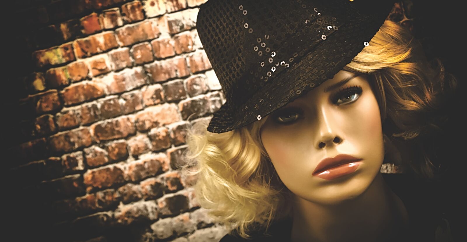 Nikon D7200 sample photo. Mysterious, young woman, femininity photography