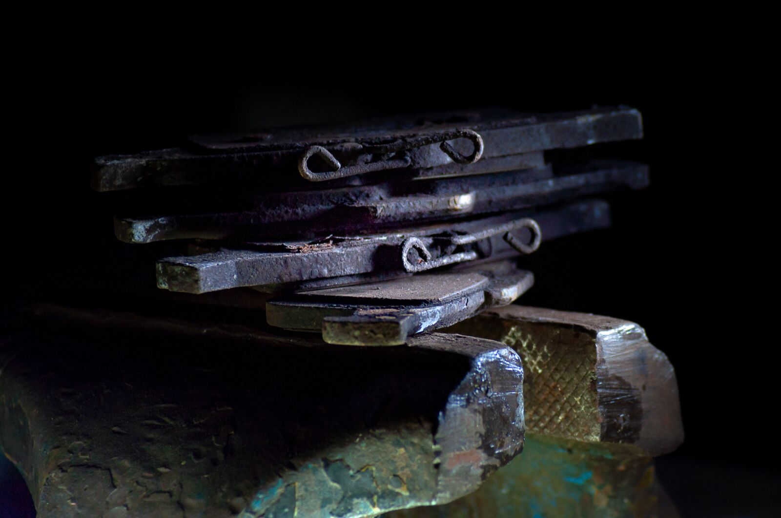 Nikon D5000 sample photo. Brake, brake lining, slow photography