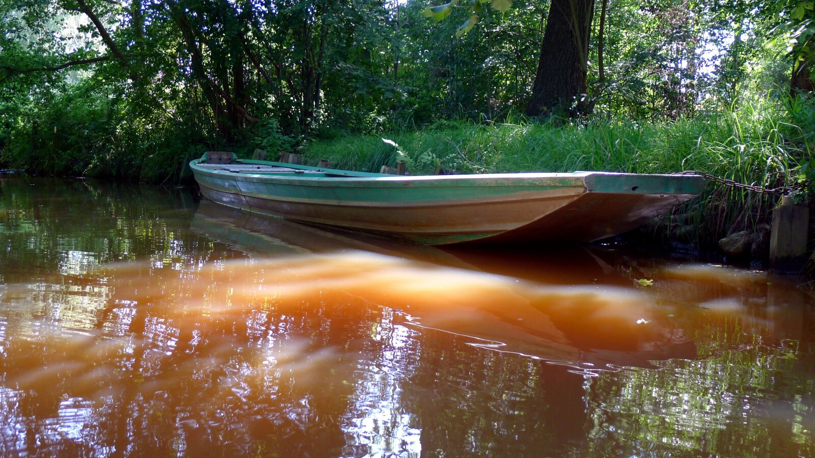 Panasonic Lumix DMC-LX5 sample photo. Water, light effect, landscape photography