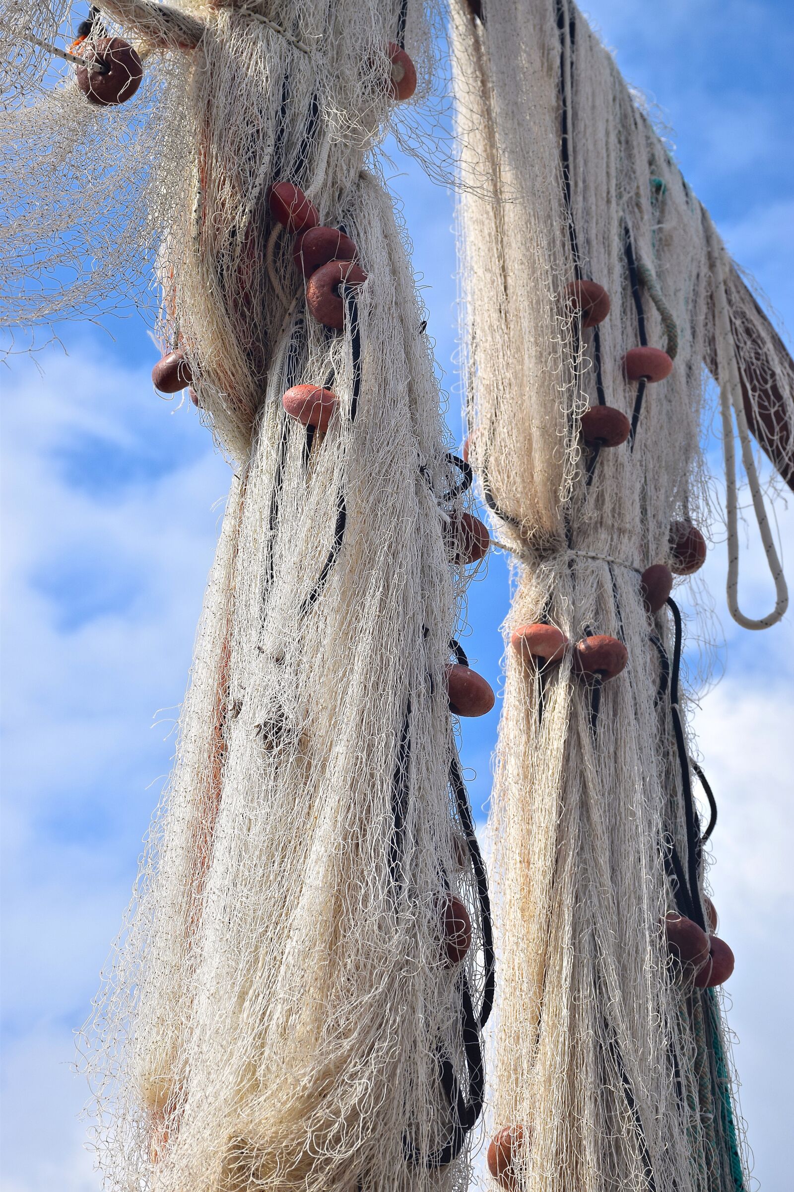 Nikon D5300 sample photo. Networks, sea, sky photography