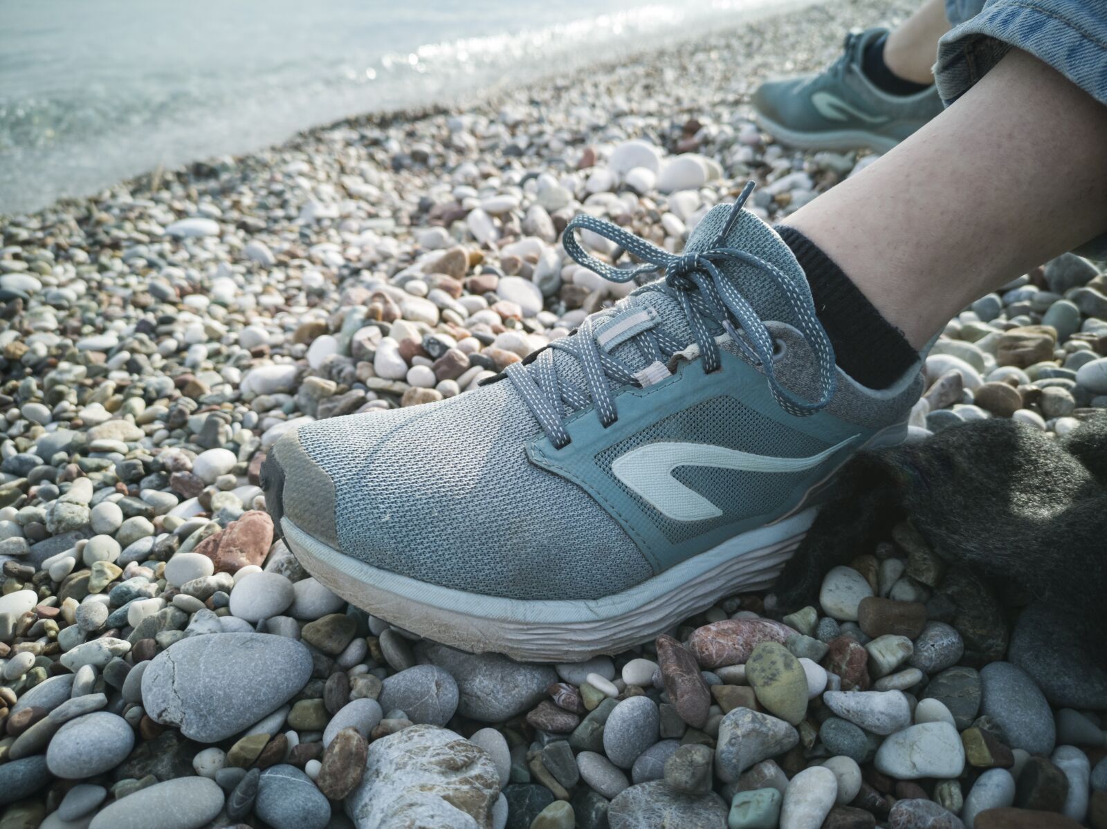 HUAWEI CLT-L09 sample photo. Shoes, sports, relax photography