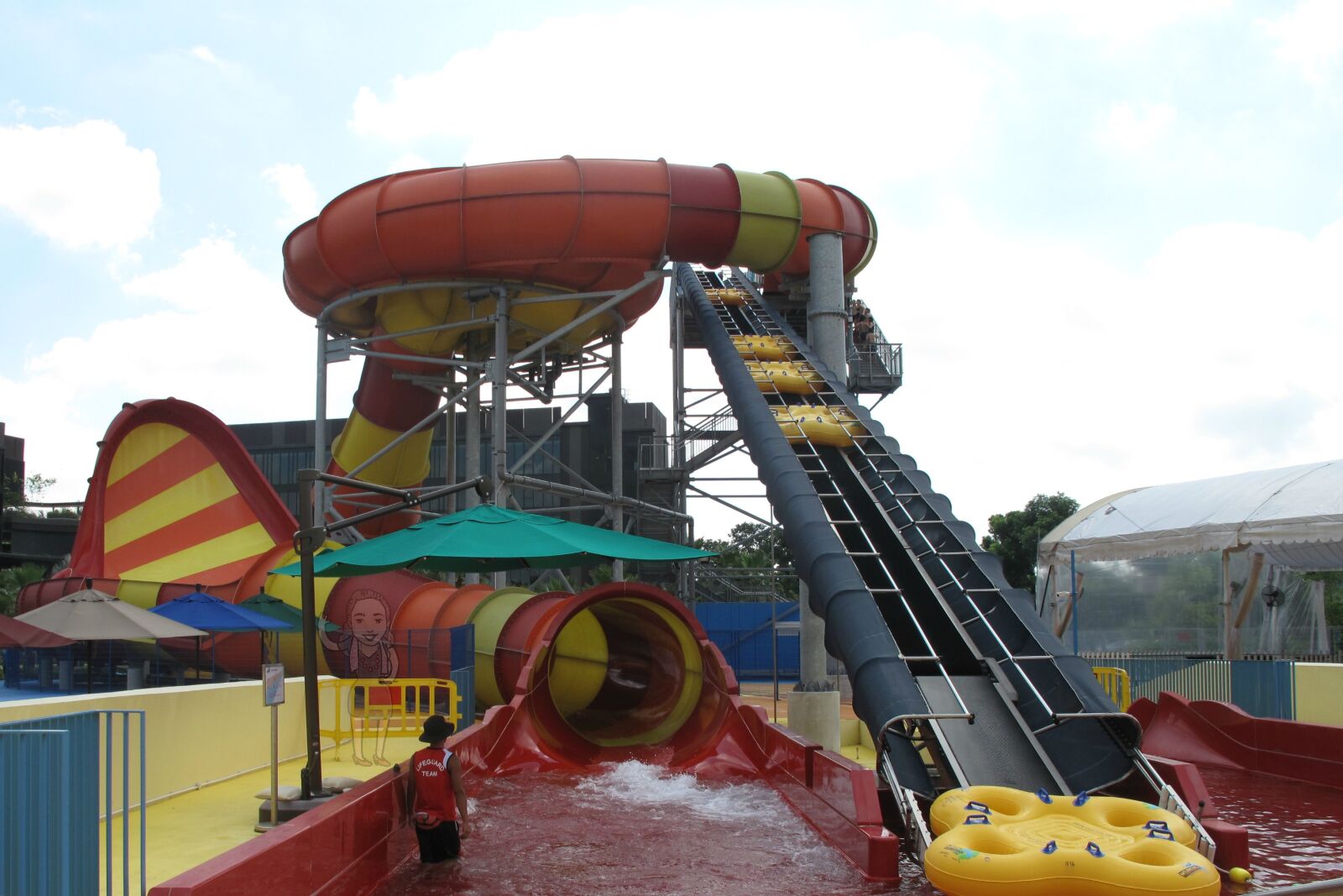 Canon PowerShot G10 sample photo. Singpore, theme, park, water photography