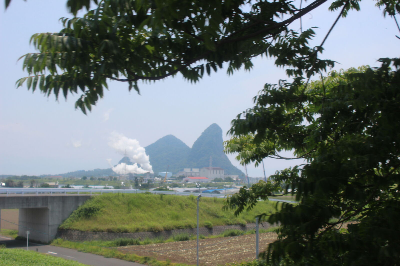 Canon EOS 600D (Rebel EOS T3i / EOS Kiss X5) sample photo. Landscape photography