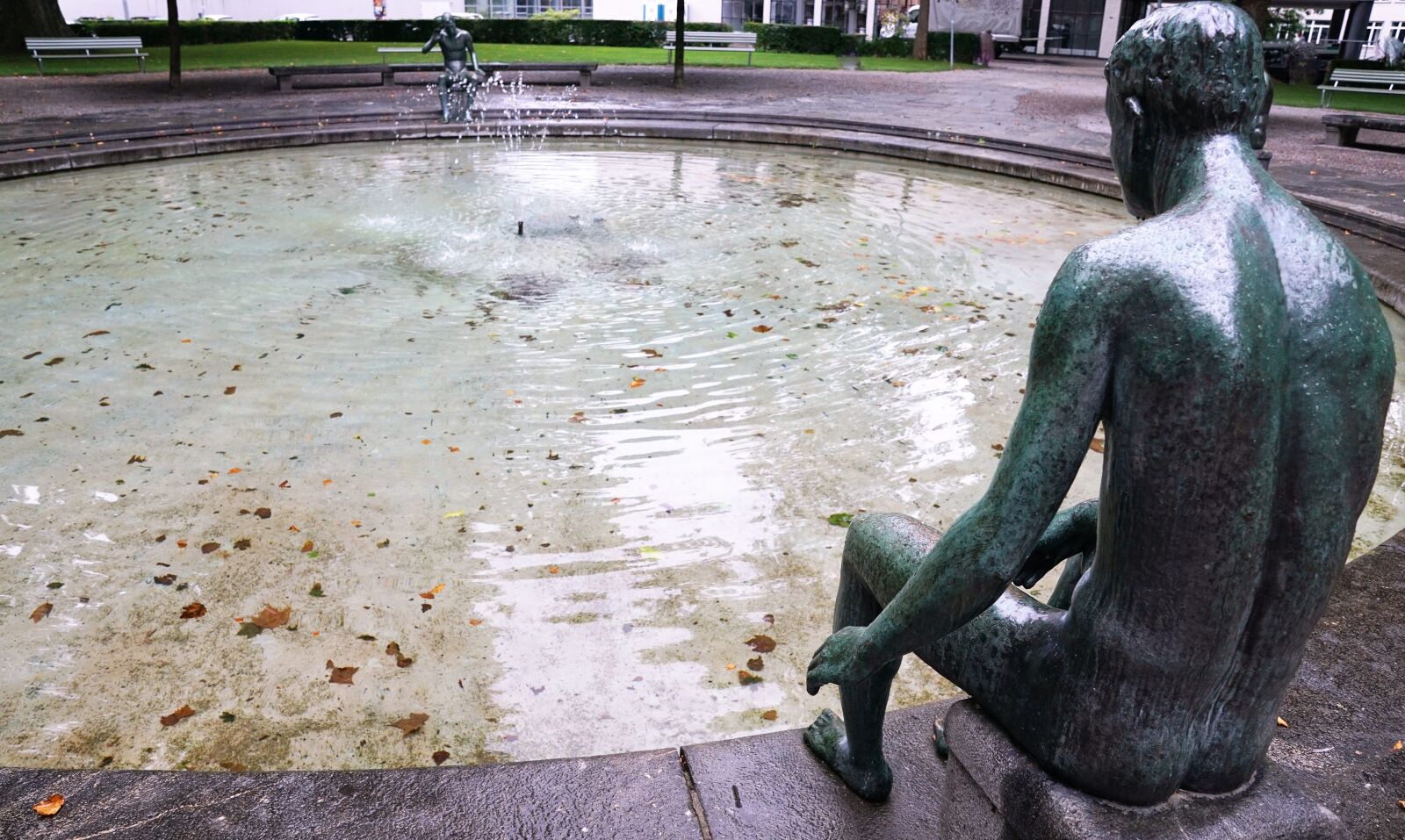 Sony ILCA-77M2 + Sony DT 16-50mm F2.8 SSM sample photo. Fountain, figure, statue photography