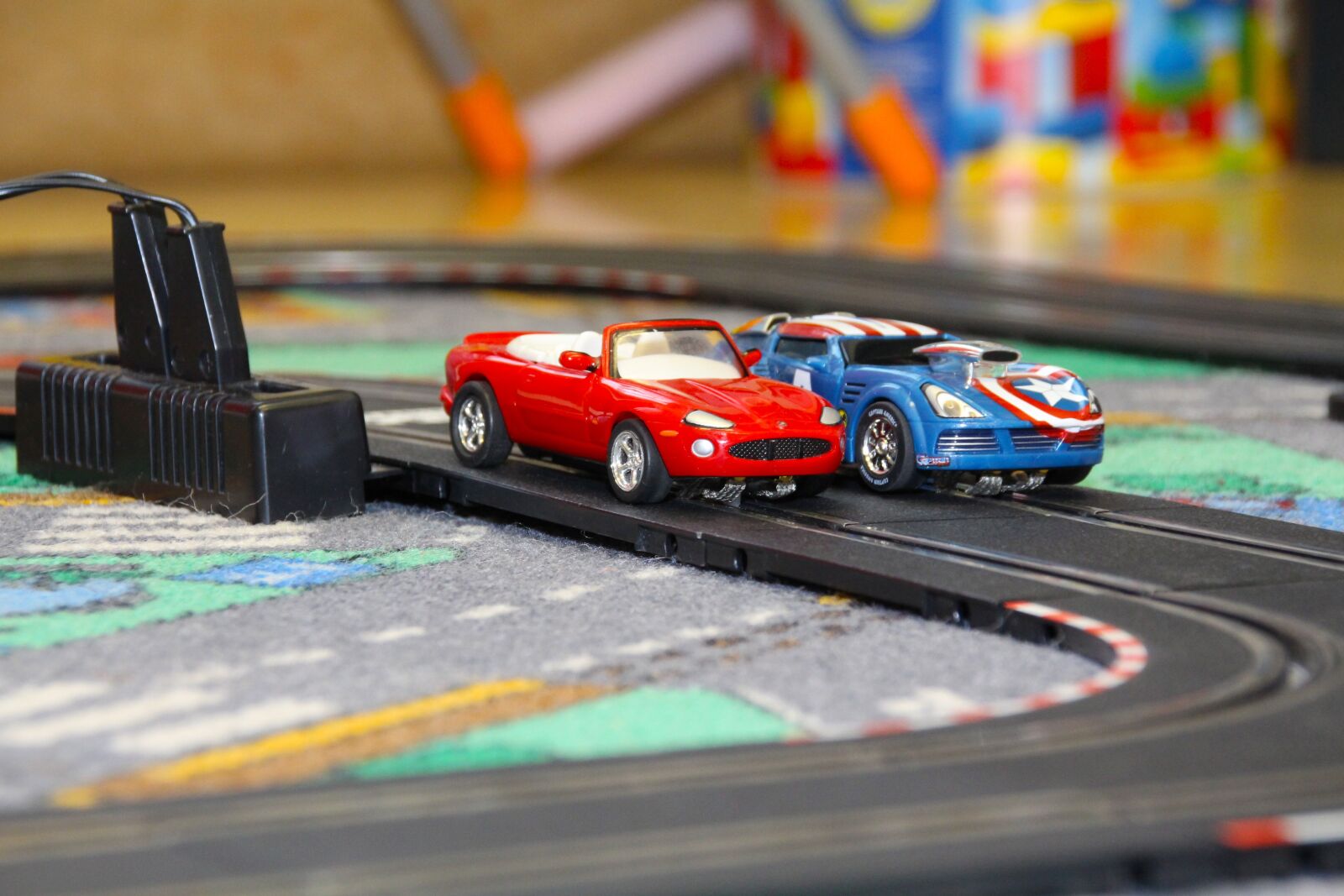 Canon EOS 700D (EOS Rebel T5i / EOS Kiss X7i) sample photo. Carrera, racing car, toys photography