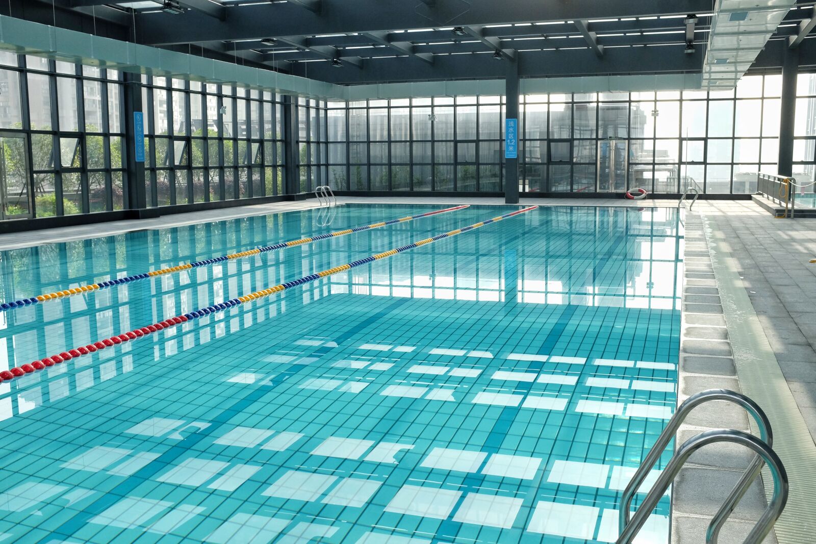 Fujifilm X100S sample photo. Office, swimming pool, swim photography