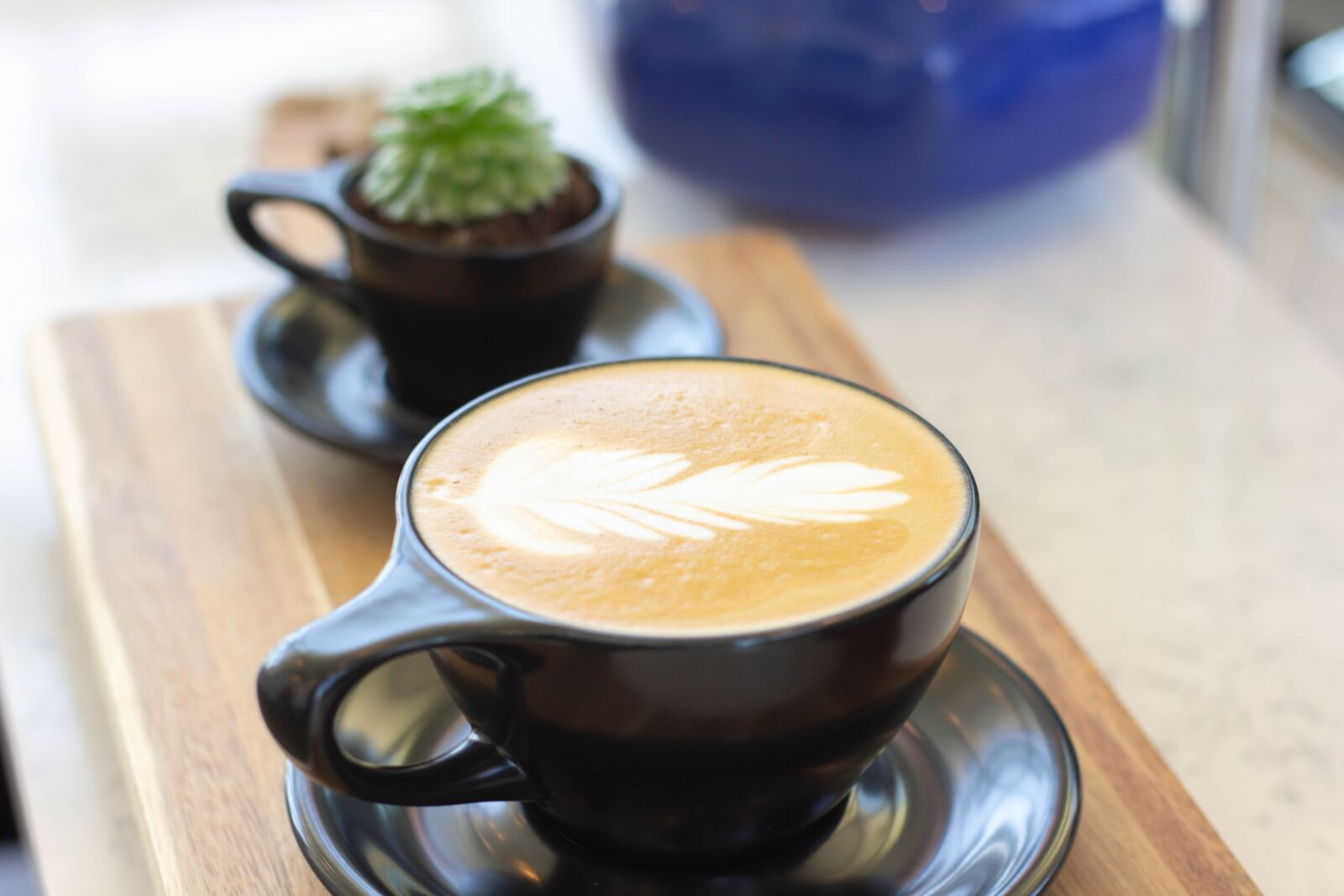 Canon EOS 60D + Canon EF 50mm F1.8 II sample photo. Coffee, drink, latte photography