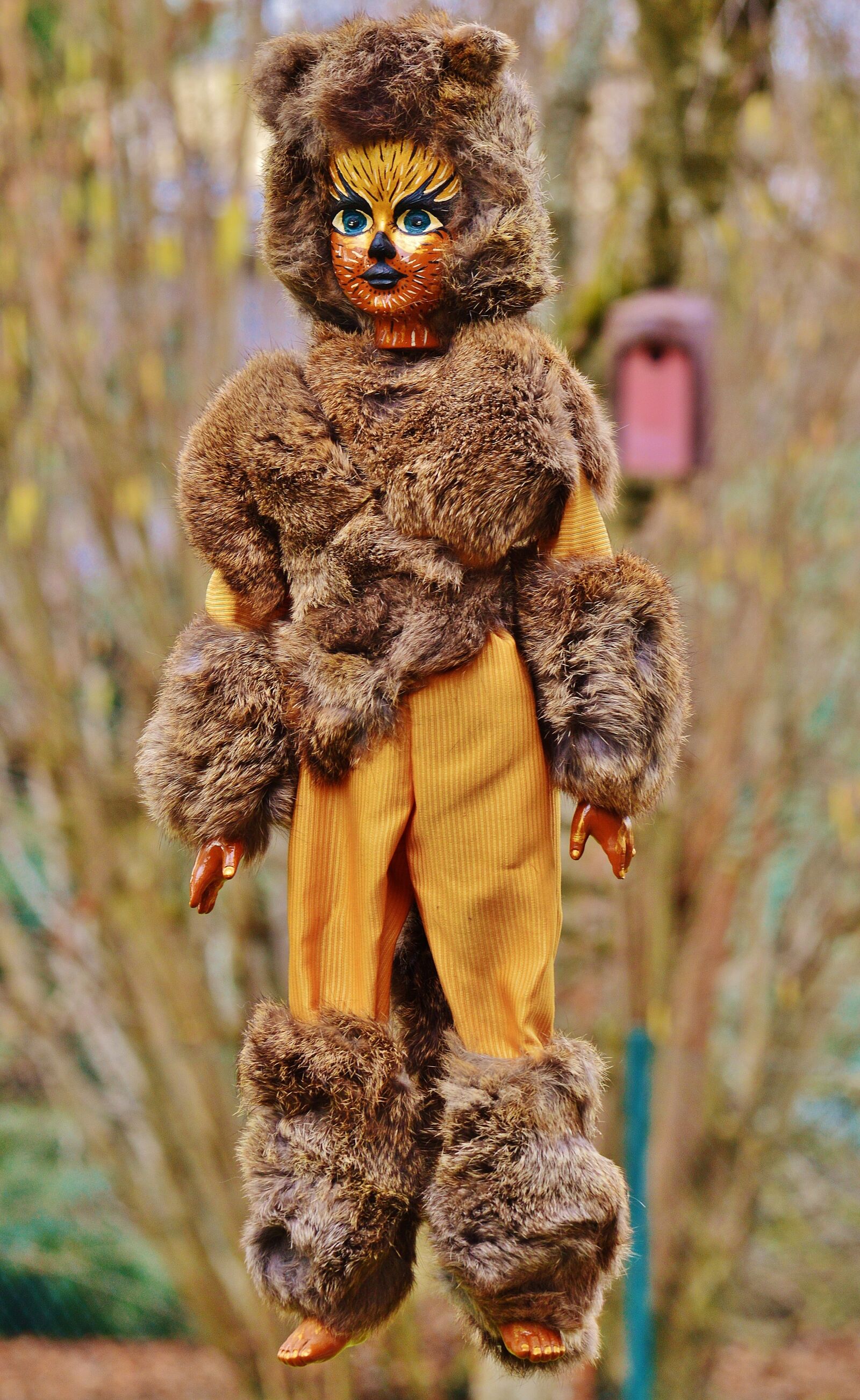 Nikon D3200 sample photo. Doll, cat, painting photography
