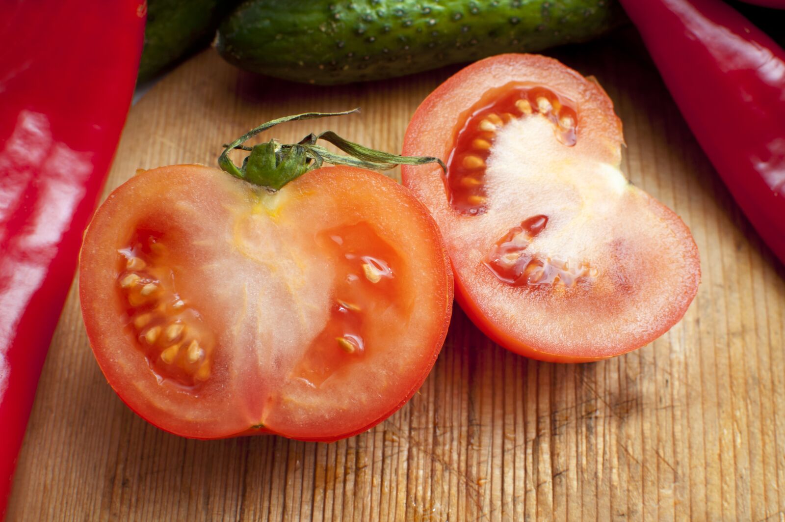 Nikon D90 sample photo. Red, tomato, fresh photography