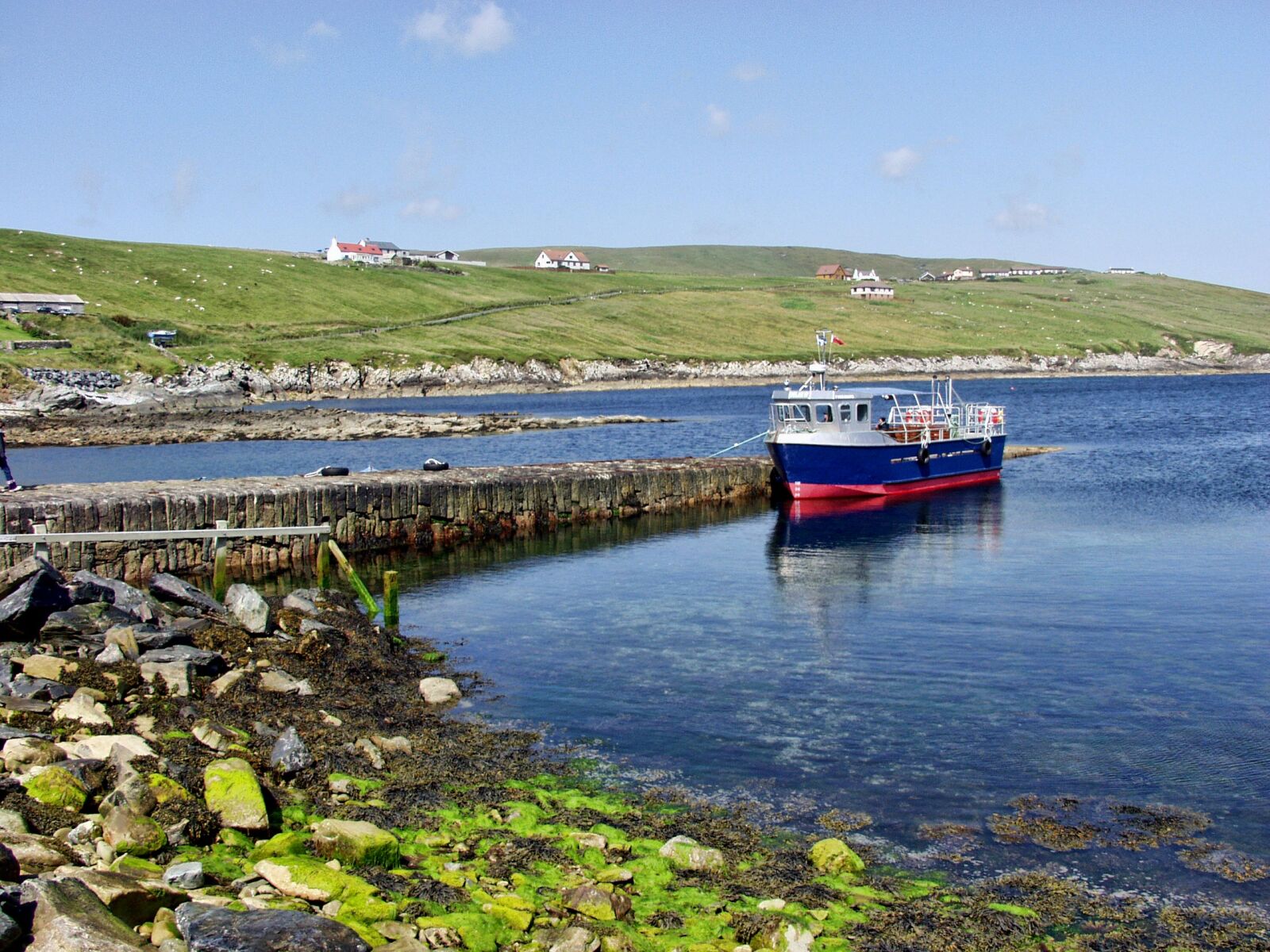 Olympus E-10 sample photo. Shetland isles, scotland, sea photography
