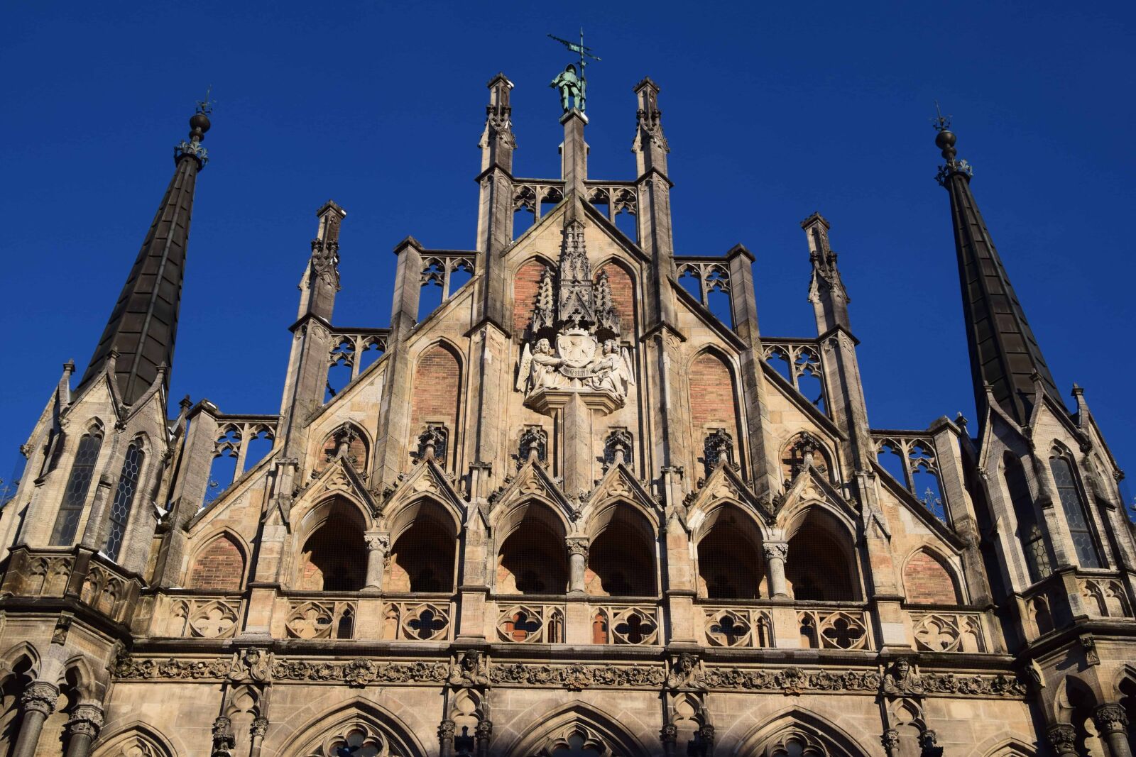 Nikon D3300 sample photo. Gothic, city, religion, church photography